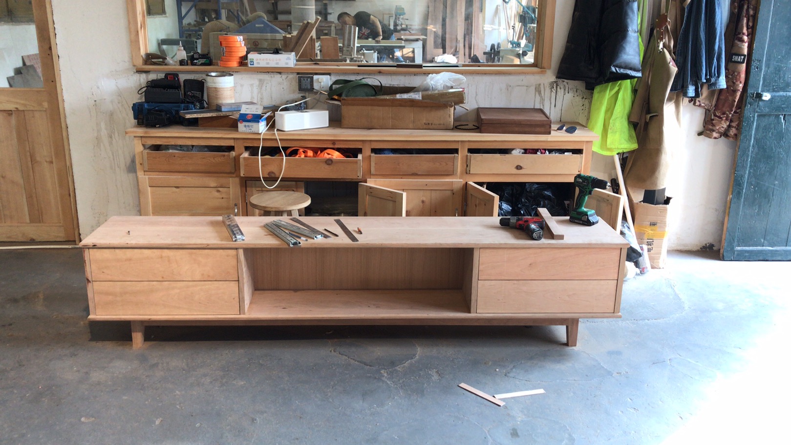 furniture，renovation，TV cabinet，Solid wood furniture，