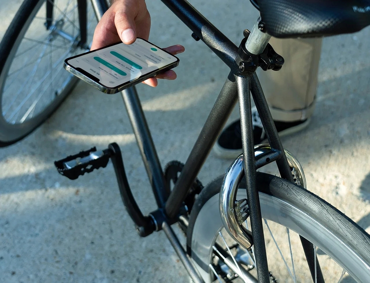 LAAS，O-lock，Bicycle，interactive，