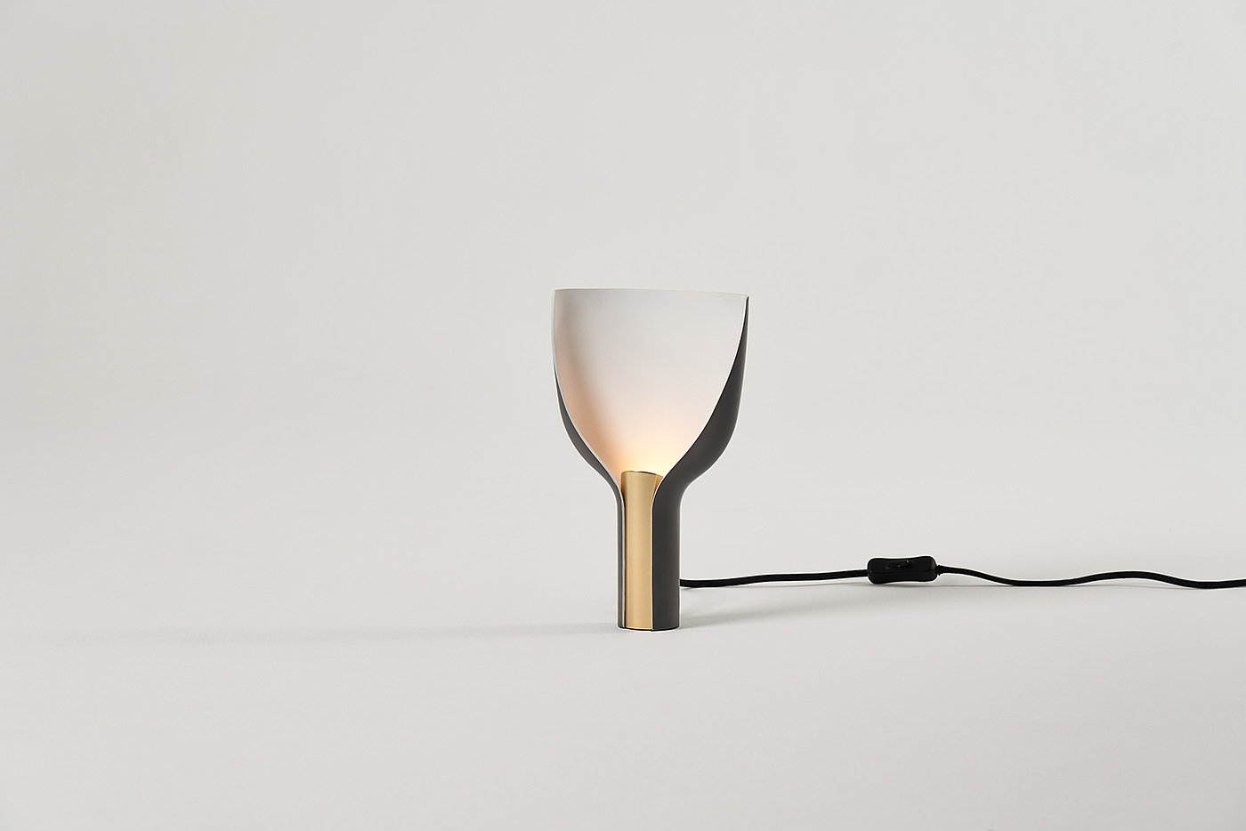 Desk lamp，product design，originality，Appearance design，exquisite，