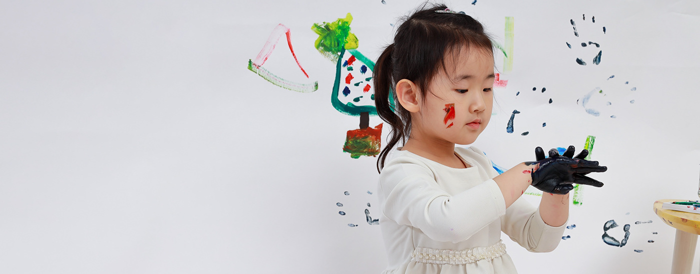 Graffiti board，product design，intelligence，Appearance design，exquisite，