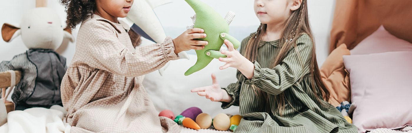 Graffiti board，product design，intelligence，Appearance design，exquisite，