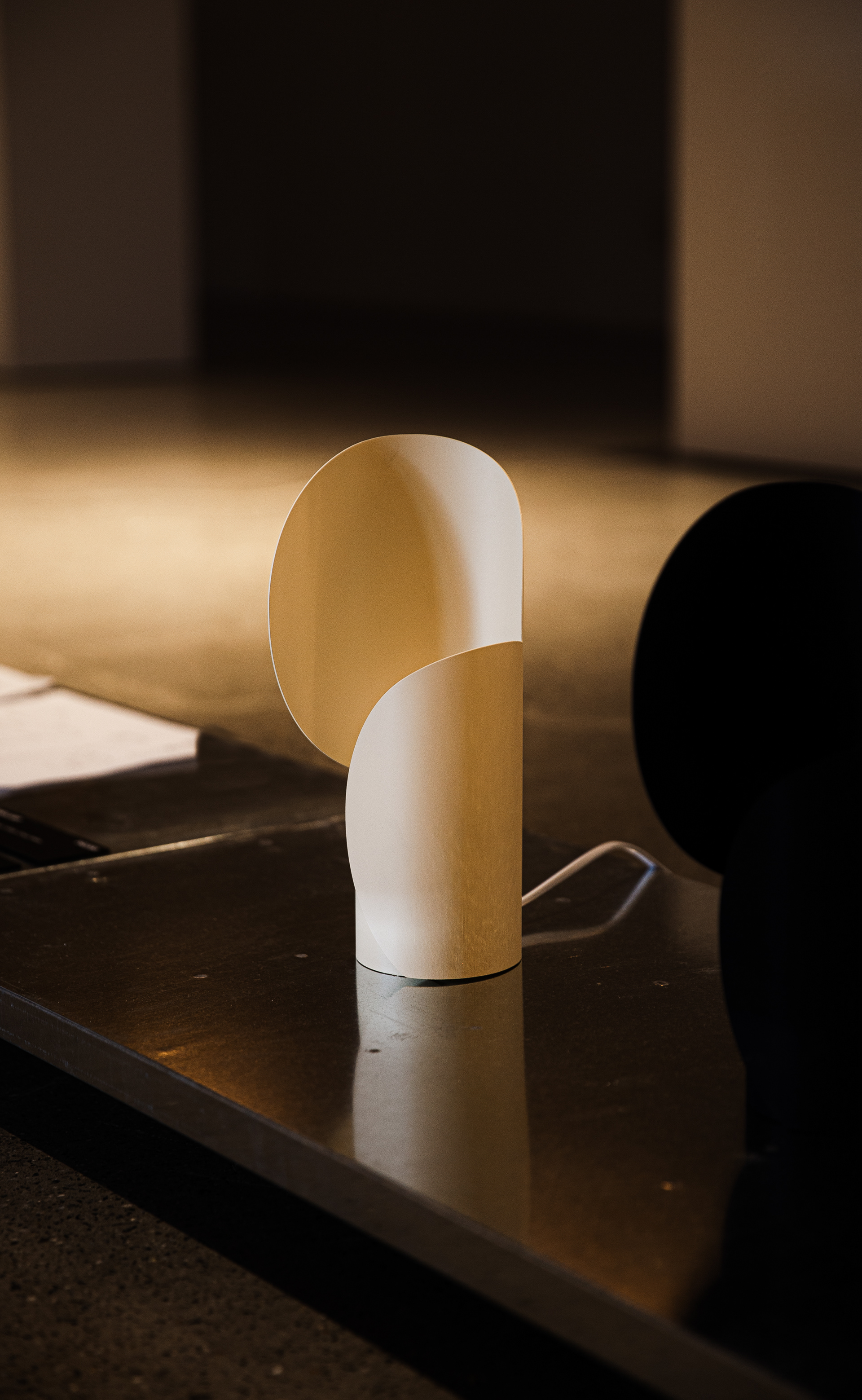 JADOO，lamp，product design，Appearance design，exquisite，