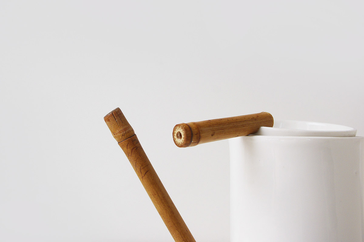 product design，white，woodiness，ceramics，coffee service，Coffee Drip Set，
