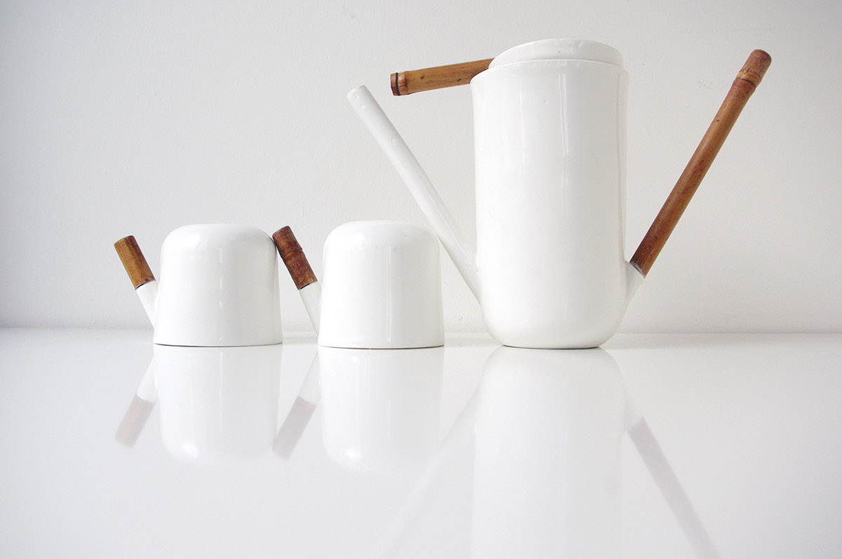 product design，white，woodiness，ceramics，coffee service，Coffee Drip Set，