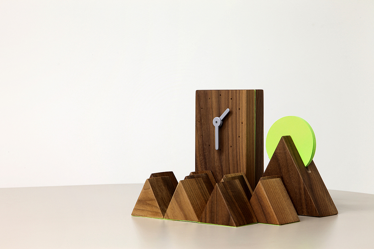 Receive，triangle，product design，woodiness，