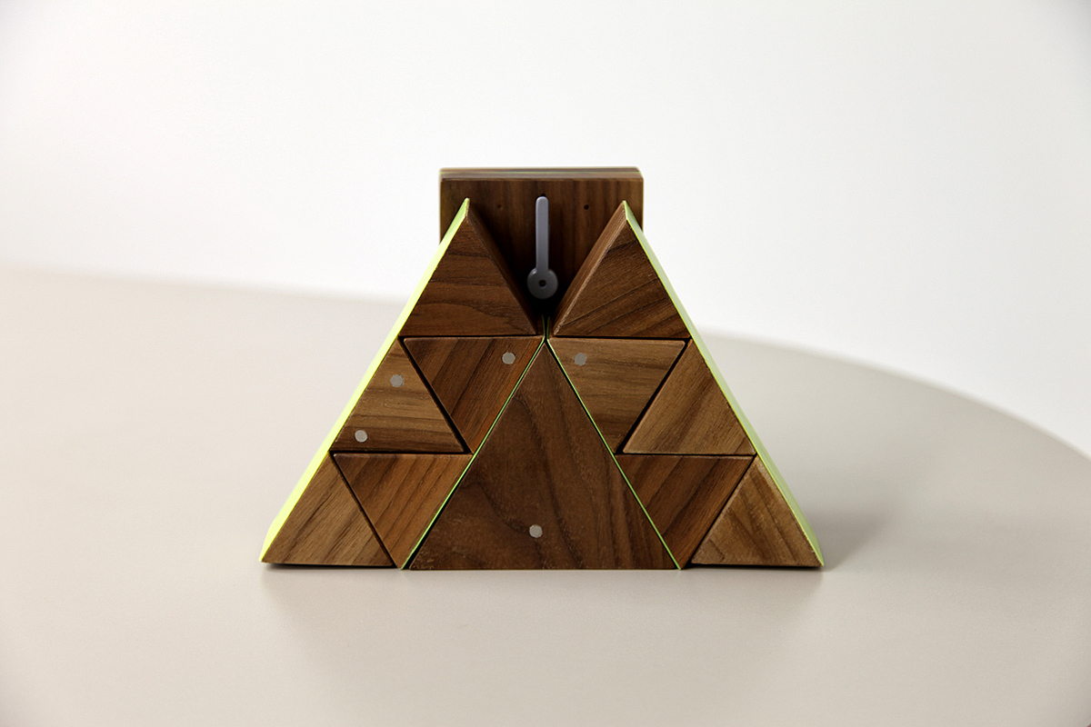 Receive，triangle，product design，woodiness，