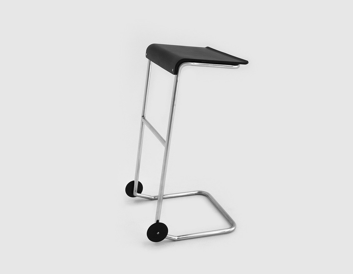 industrial design，product design，Exhibition design，Table，5°Table，