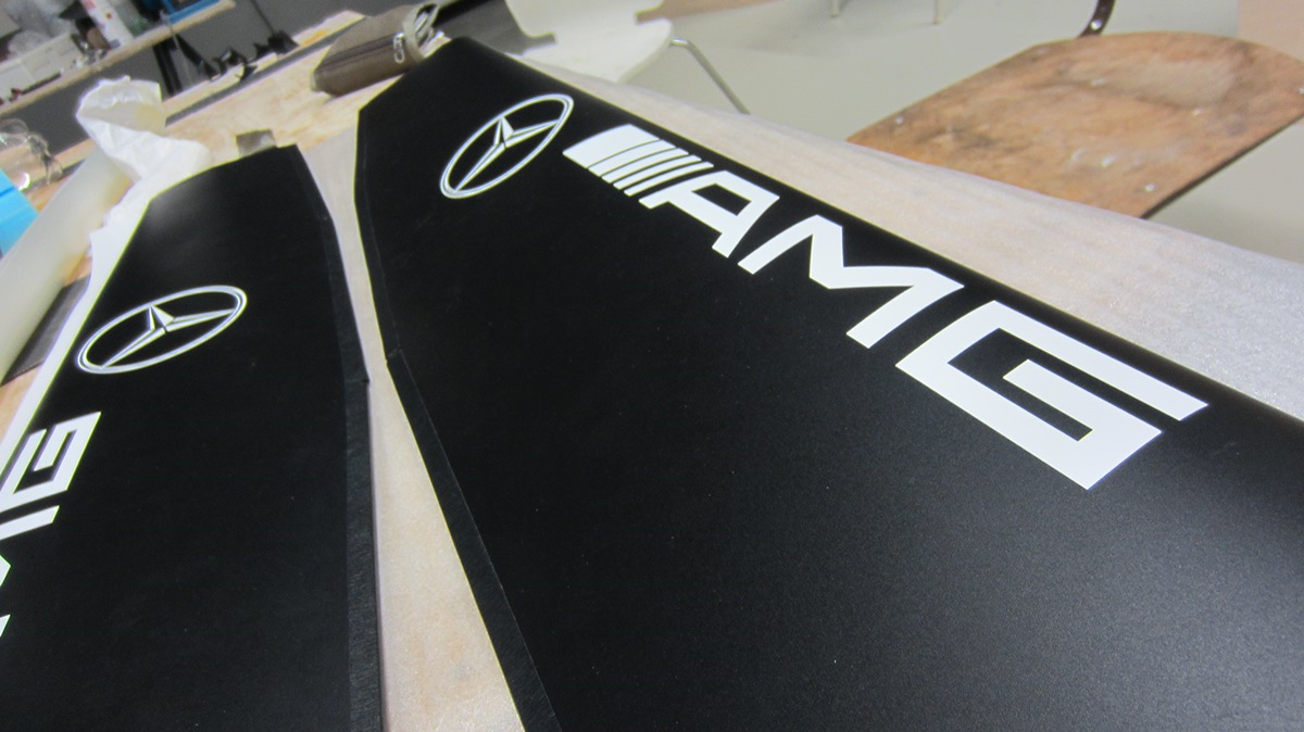 Benz，automobile，outdoors，motion，concept，