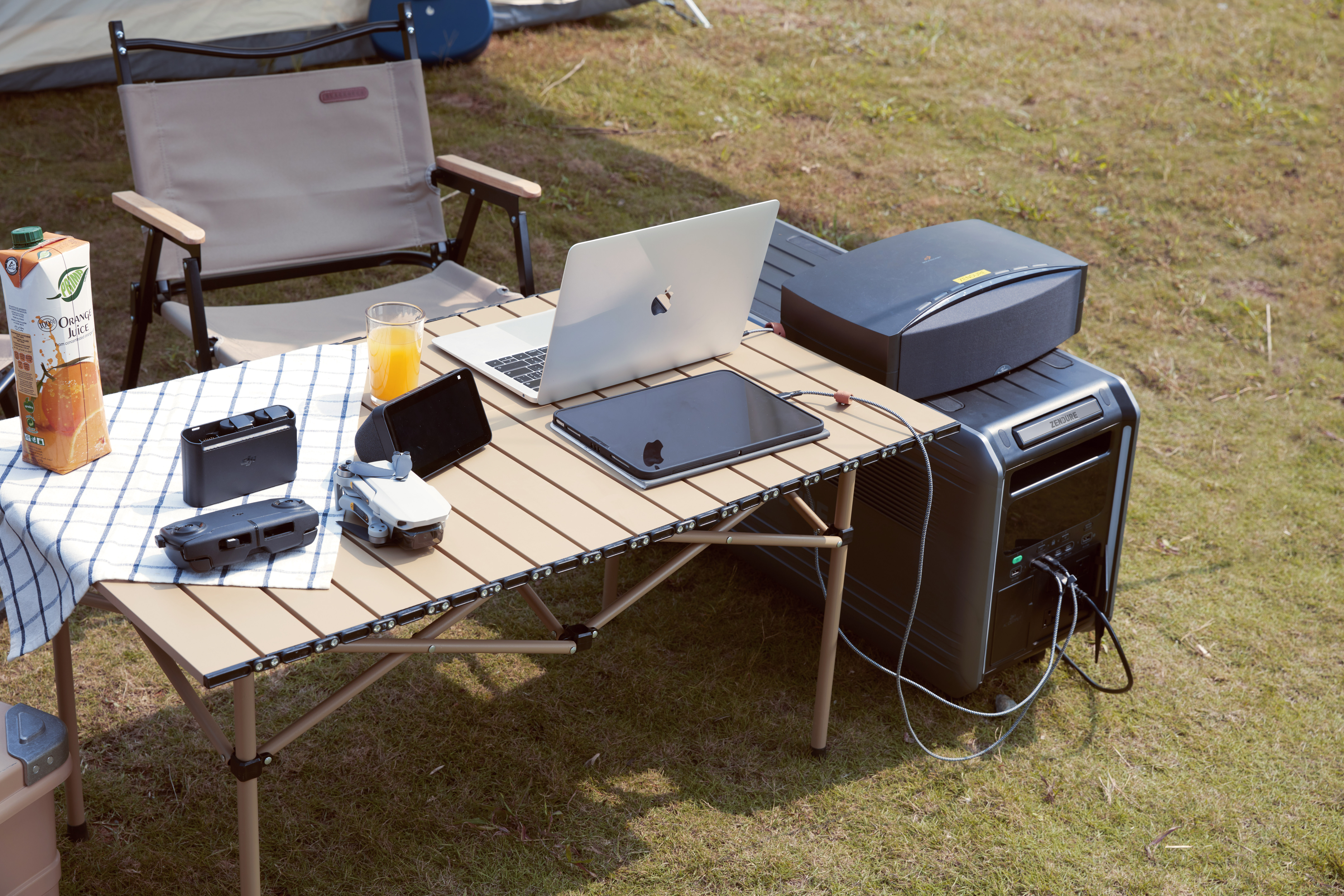 Energy storage，science and technology，superposition，Hidden tie rod，PI serialization design，Home storage，equipment，modularization，