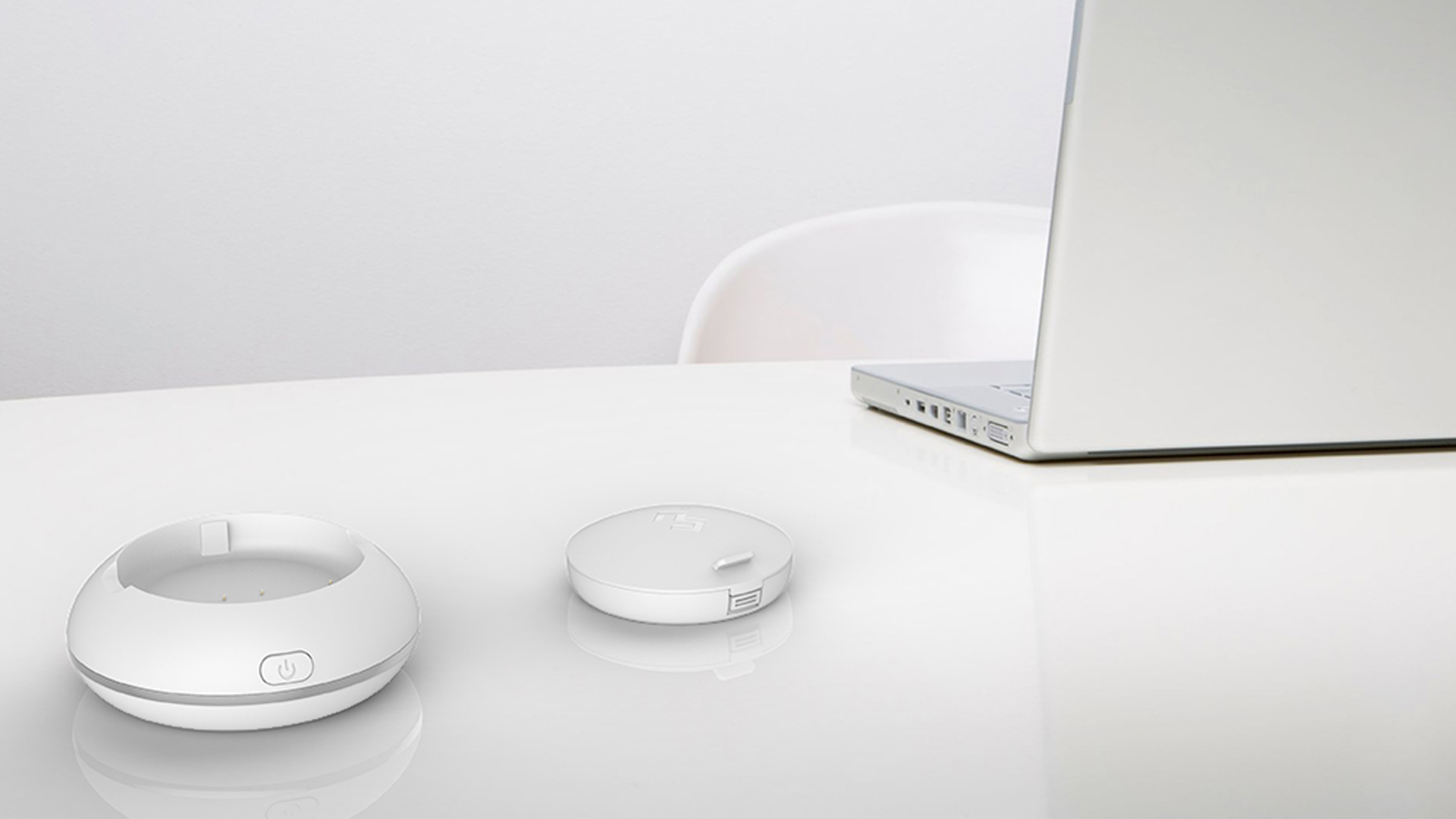 Contact lens restorer，