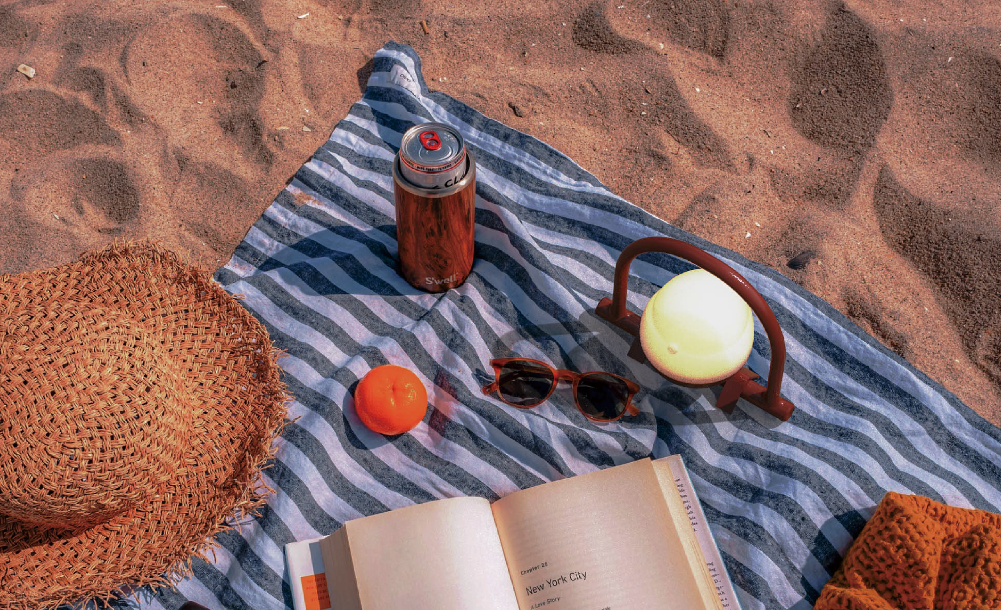 coat hanger，furniture design ，product design，lamp，Interesting design，Cultural and creative design，Bird，decorate，