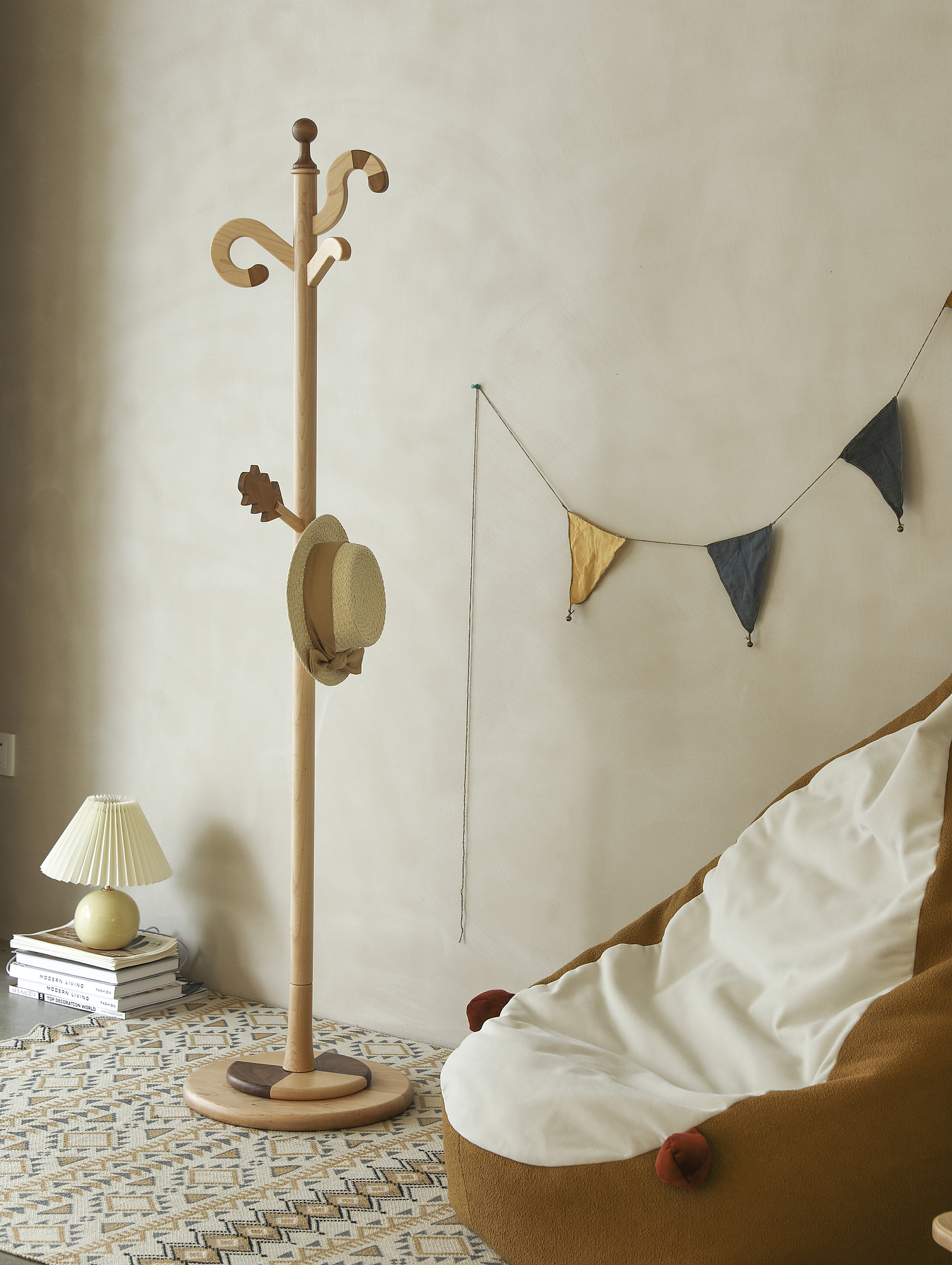 Children's furniture，furniture design ，Original design，coat hanger，
