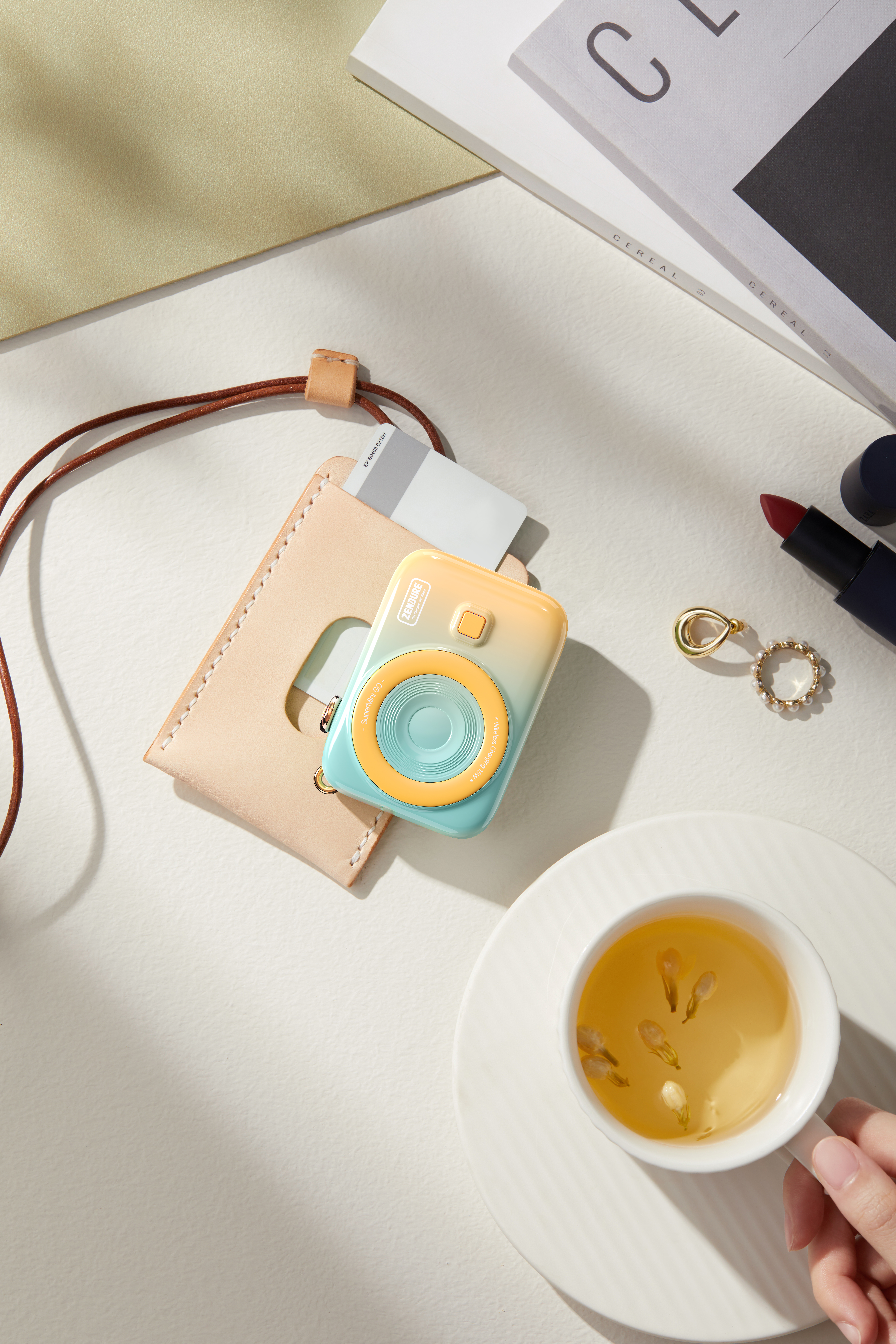 portable source，Gradual change，electroplate，Sprinkle point，Wireless charging，camera，Young trend，