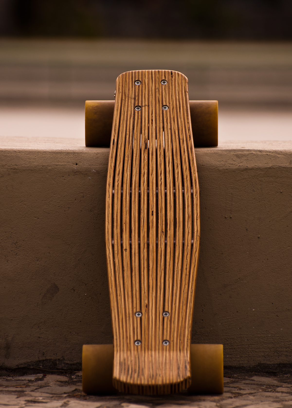 Skateboard design，woodwork，