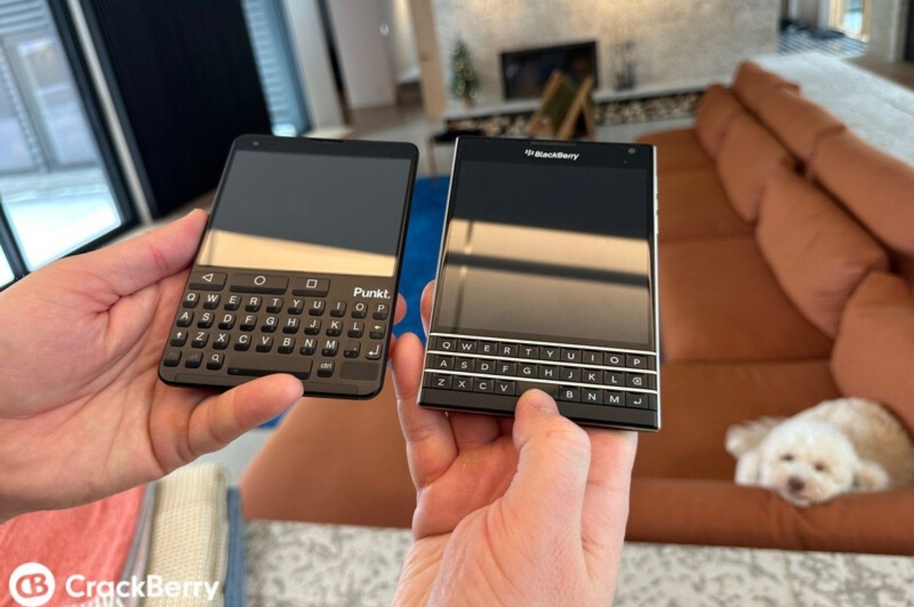 Blackberry mobile phone，Blackberry，QWERTY，mobile phone，Intelligent mobile phone，