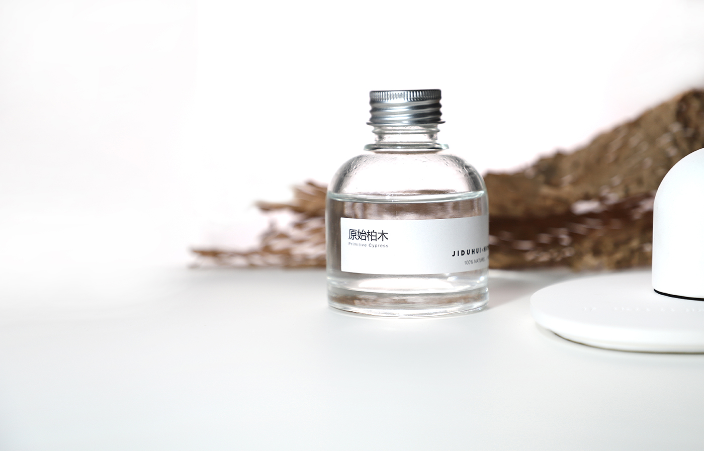 Essential oil aromatherapy，