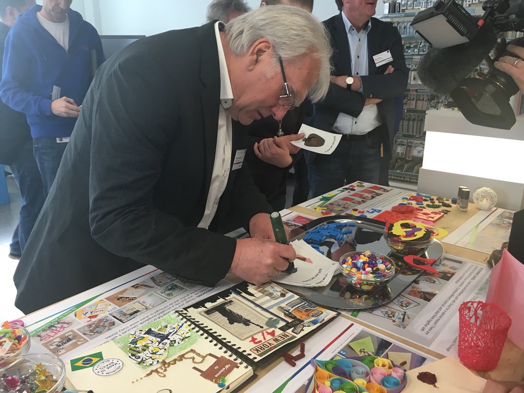 Pen glue gun，Bosch Gluey，2018IF，