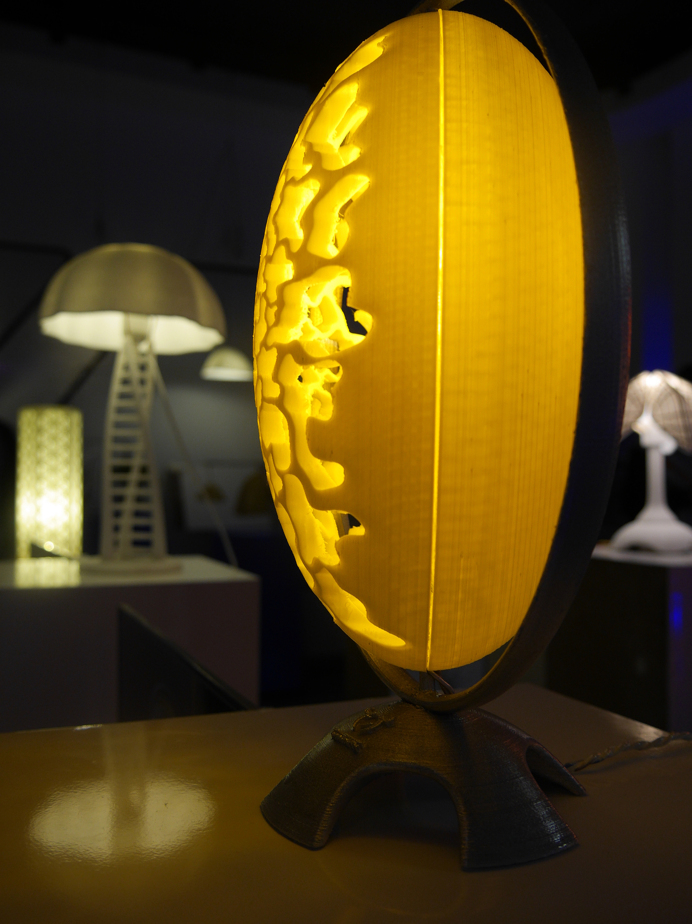 Lamp design，Lamp modeling，Lamp exhibition，Lamps course，Print lamp，