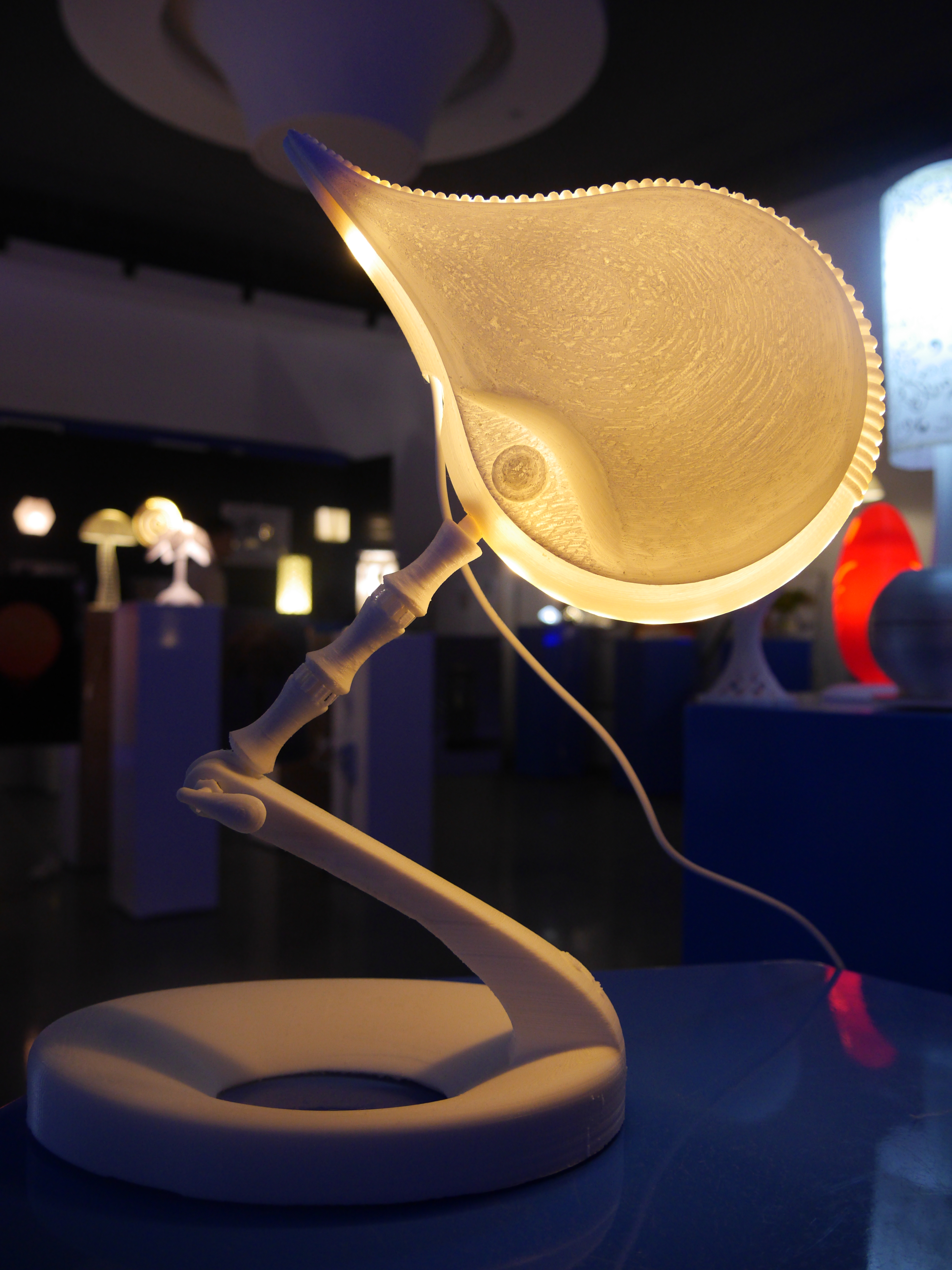 Lamp design，Lamp modeling，Lamp exhibition，Lamps course，Print lamp，