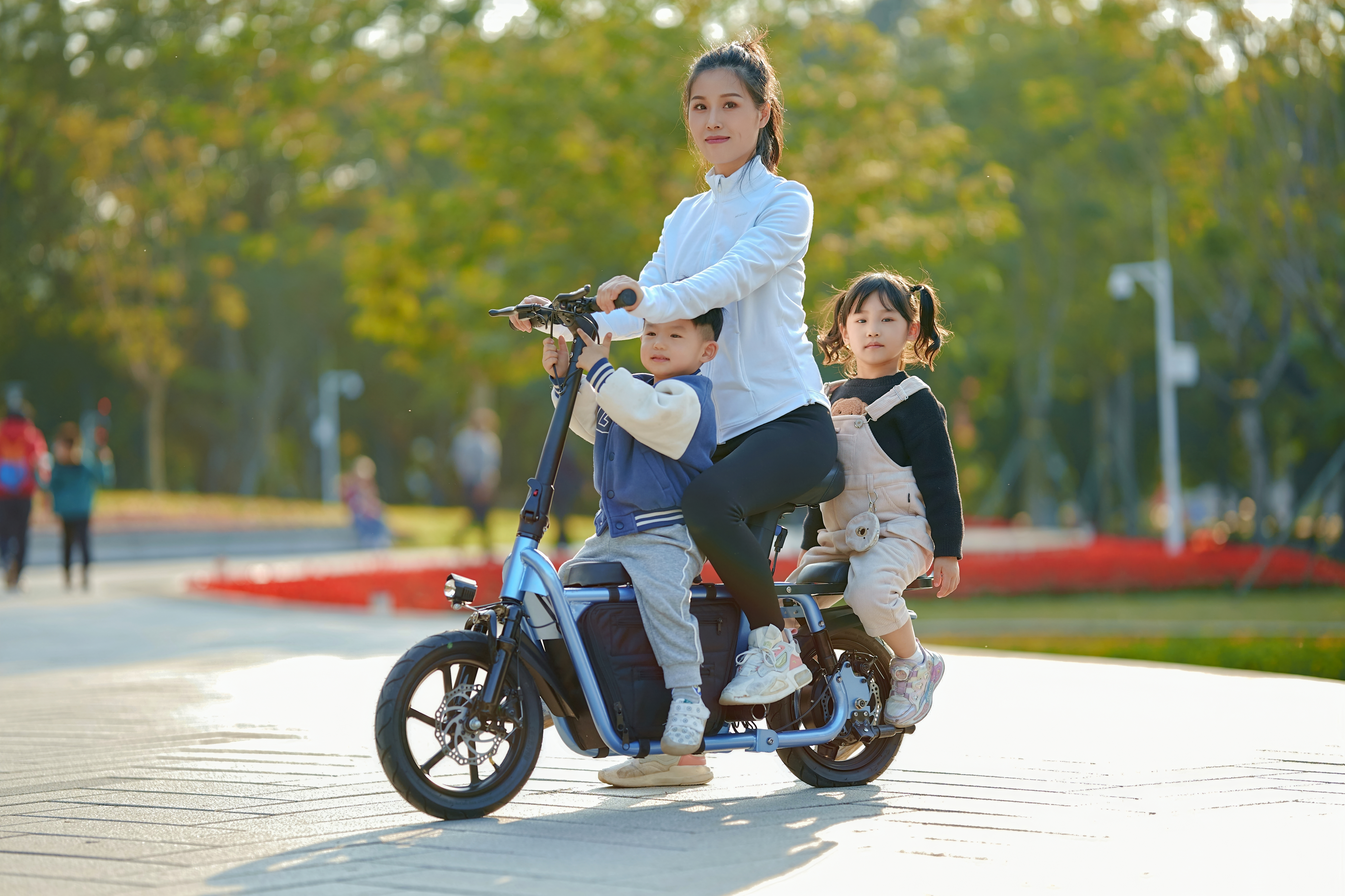 Parent child car，Electric vehicle，Bicycle，