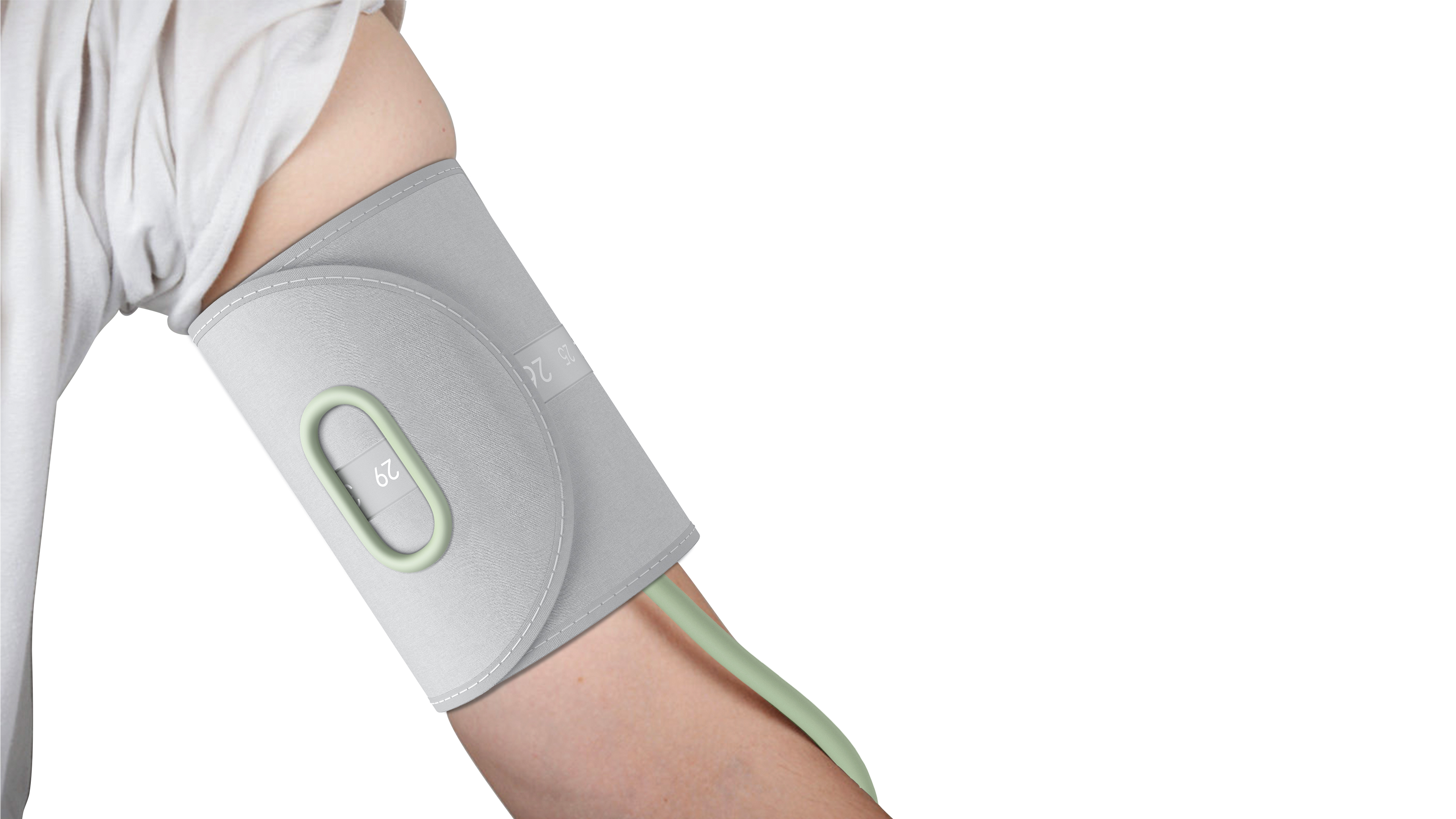 "MOONO" is an innovative intelligent arm electronic blood，sphygmomanometer，delicate，Small，quality，comfortable，accurate，Affinity，