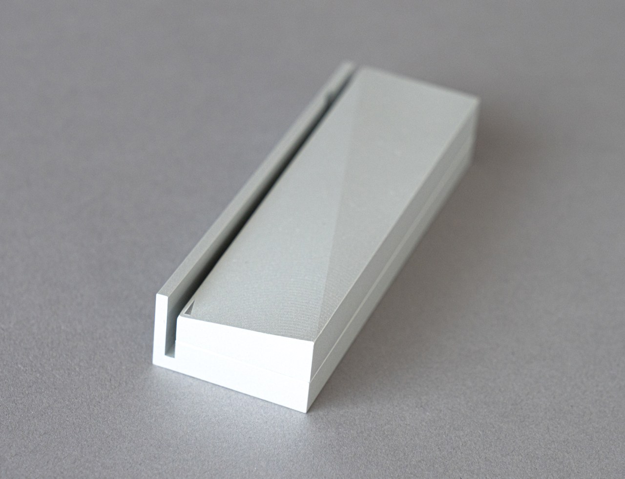 envelope，knife，cutting，