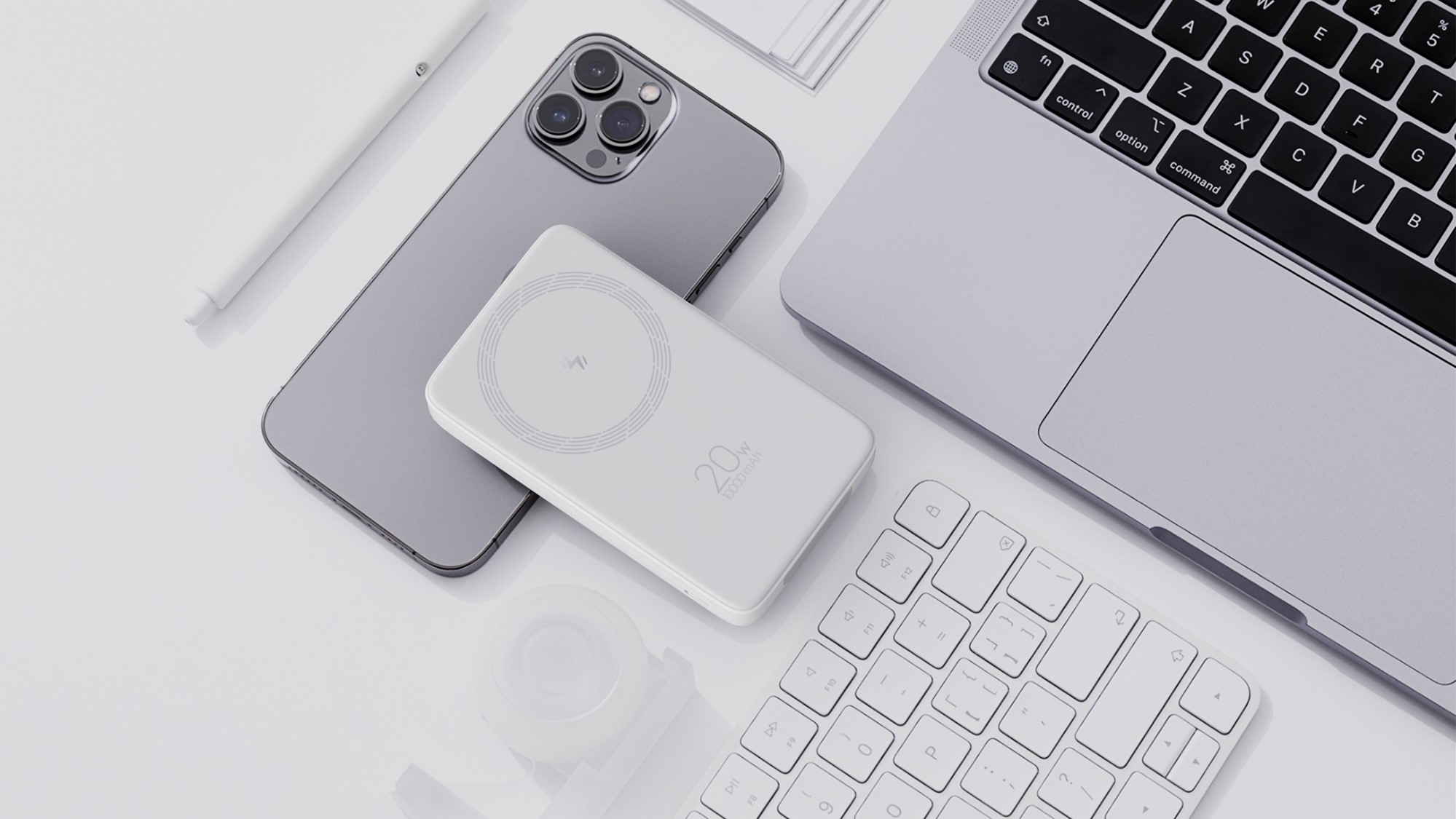 Wireless charging, charging treasure, magnetic folding，