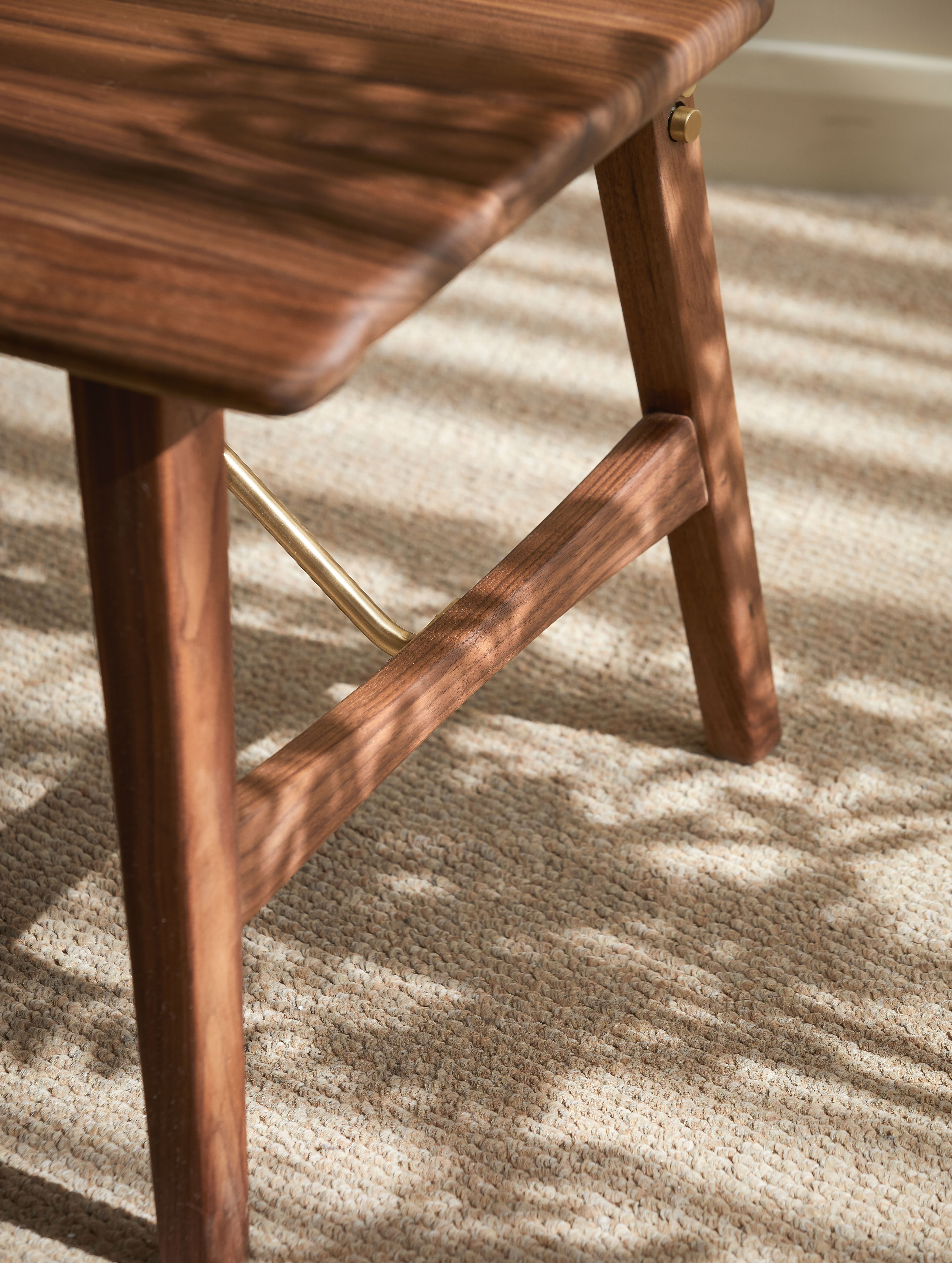 bench，North American black walnut，furniture design ，