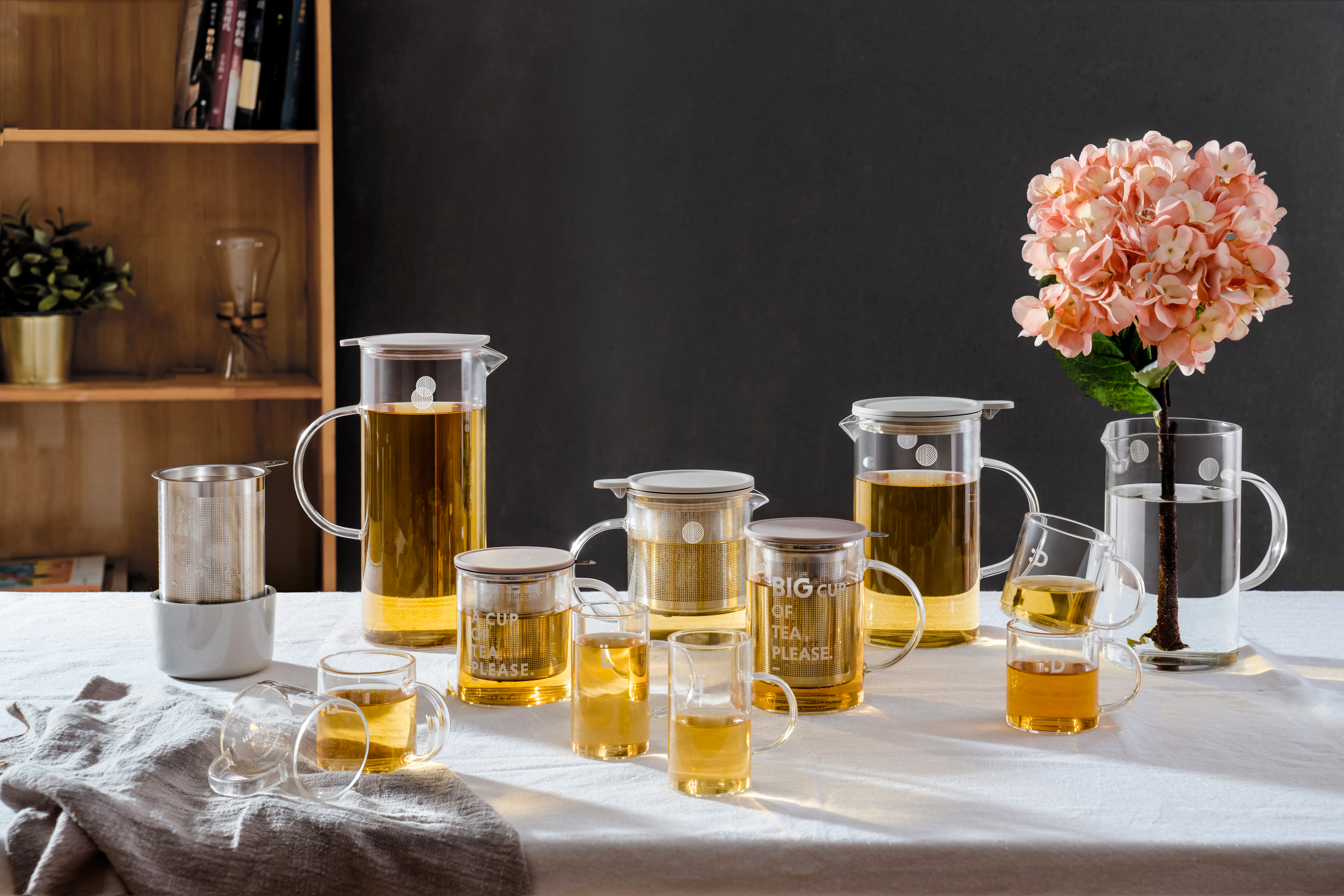 industrial design，product design，Household products，Glass pot，Teapot，