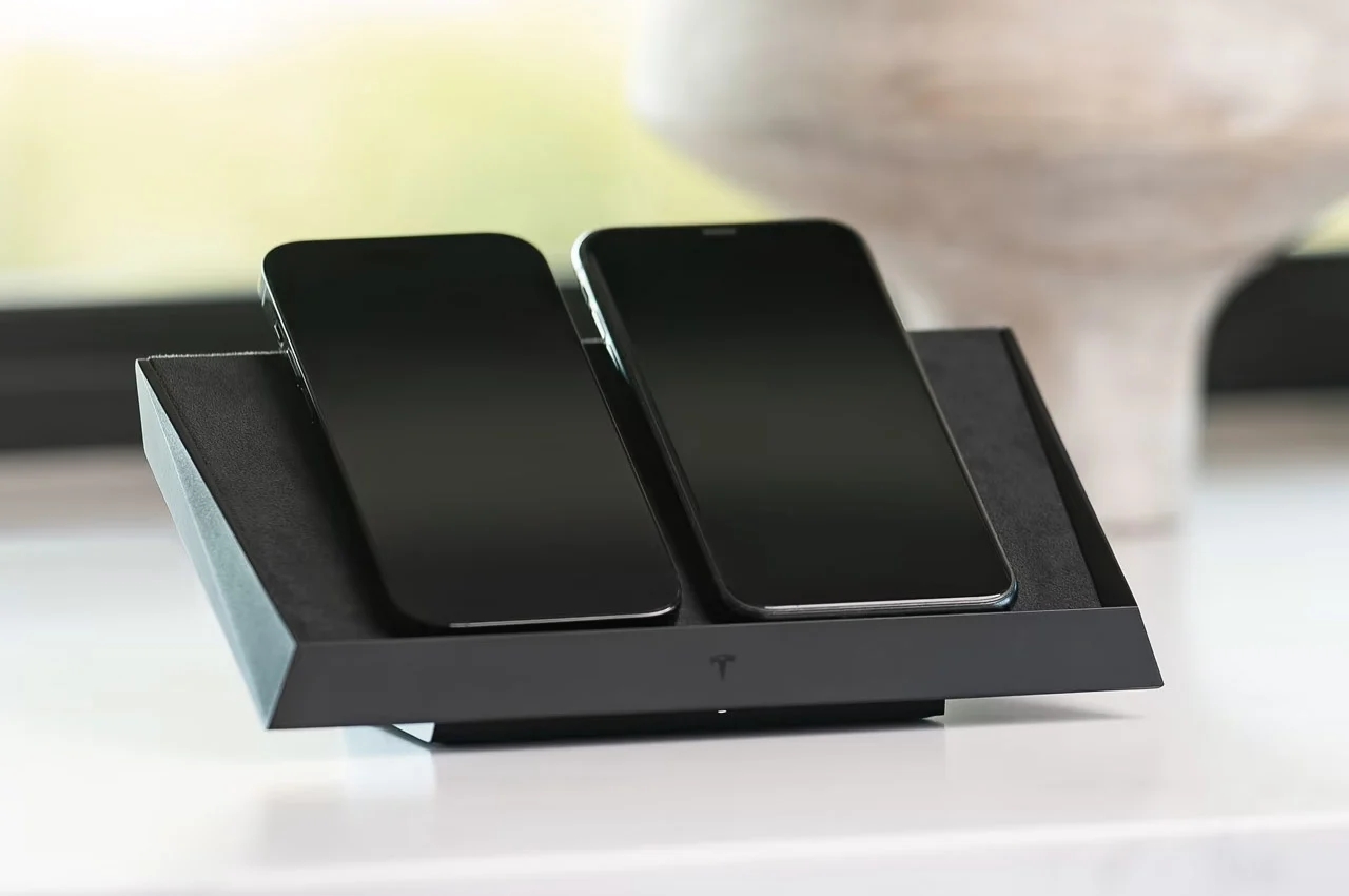 Charging board，wireless，Tesla，