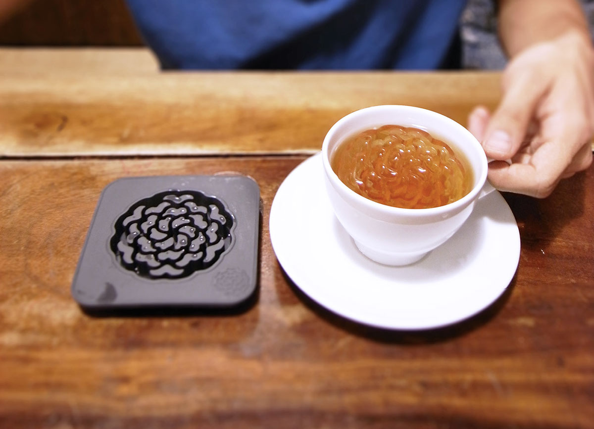 drink tea，ice，Flower ice tray，teacup，colloid，