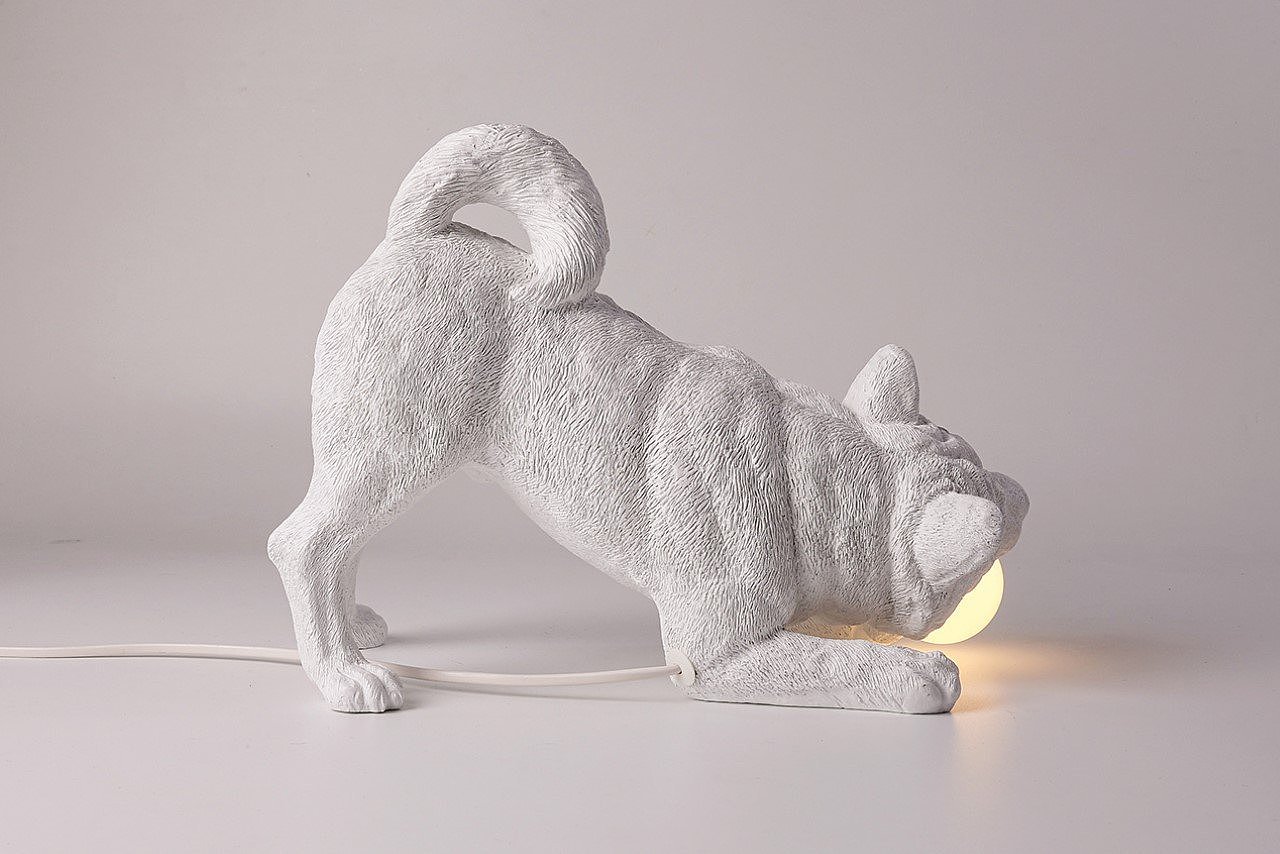 实用性设计，装饰设计，产品设计，极简主义，树脂，3D 打印，Playful Dog X Lamp，情感设计，