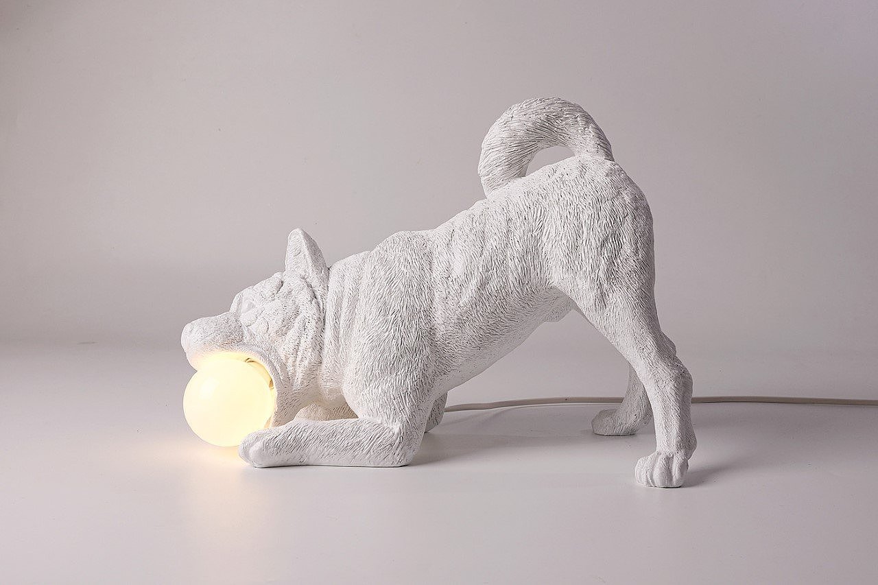 Practical design，Decoration design，product design，Minimalism，resin，3D printing，Playful Dog X Lamp，Emotional design，