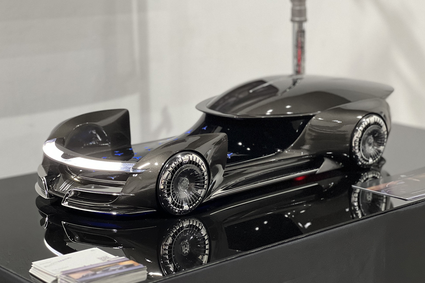 mercedes，Maybach SHOWMATIC，Automobile design，conceptual design，Streamlined design，