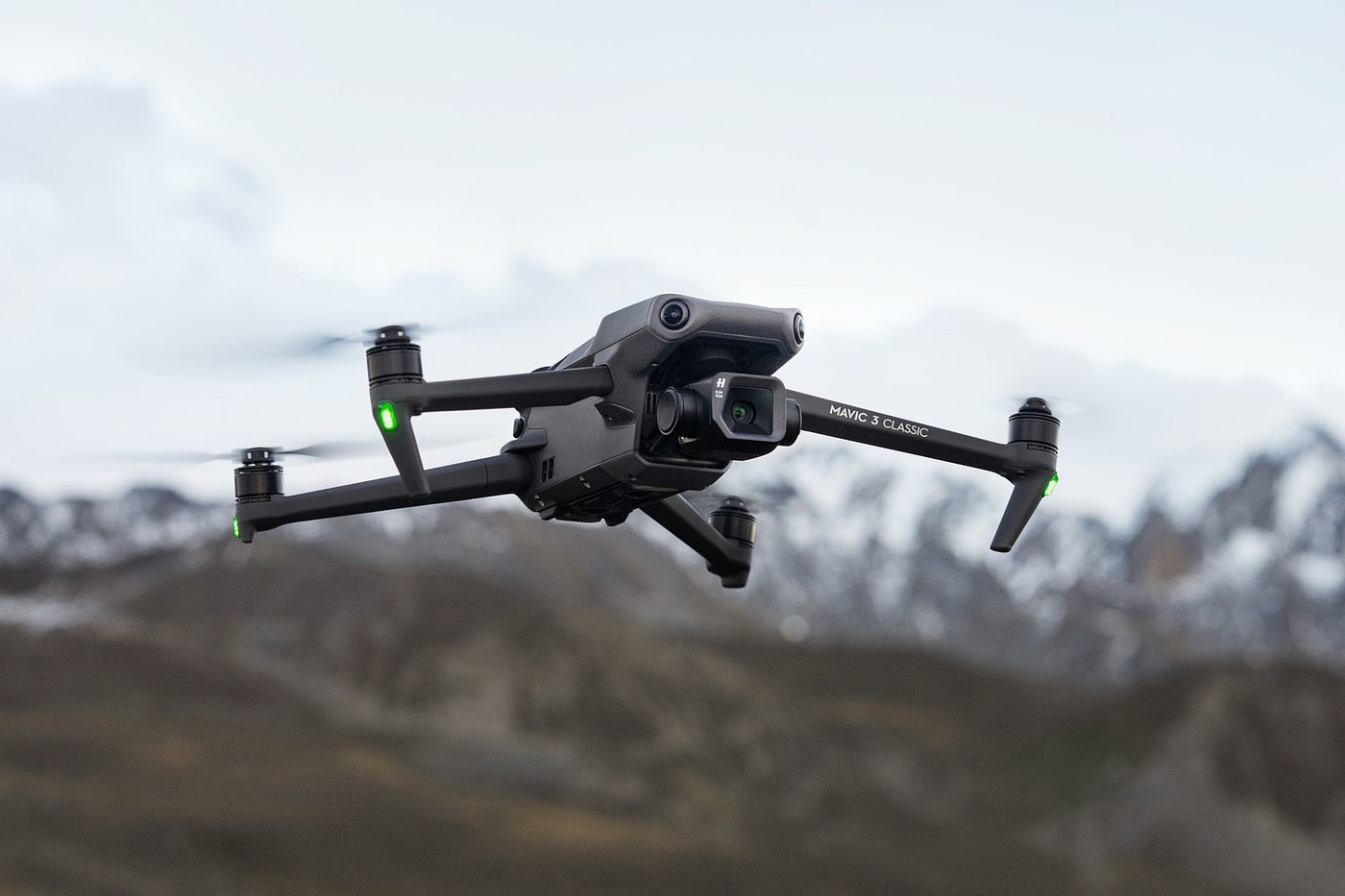 DAY，MAVIC 3 CLASSIC，UAV，product design，O3 transmission，
