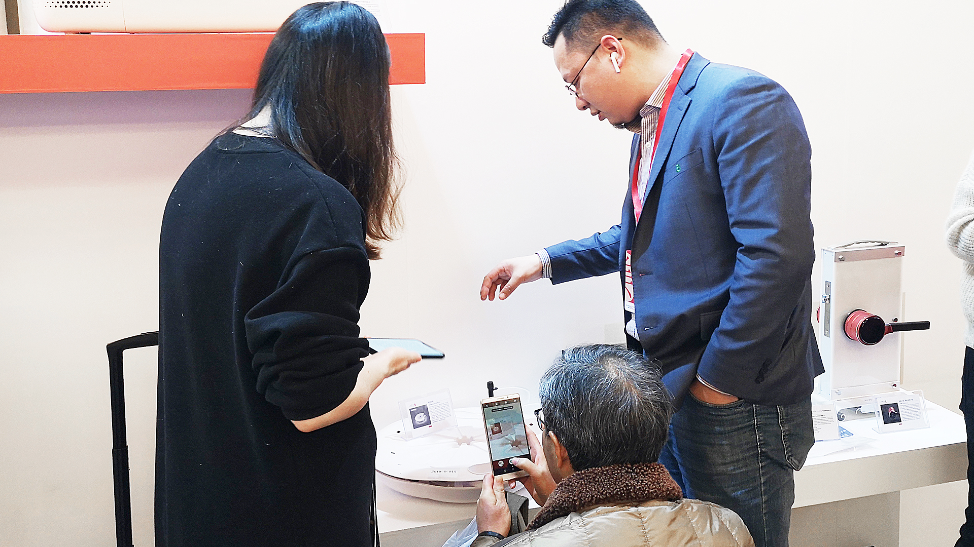 Intelligent flowerpot，Smart home，Maintenance products，Appearance design，electronic product，Consumer electronics，Digital intelligence，Household products，