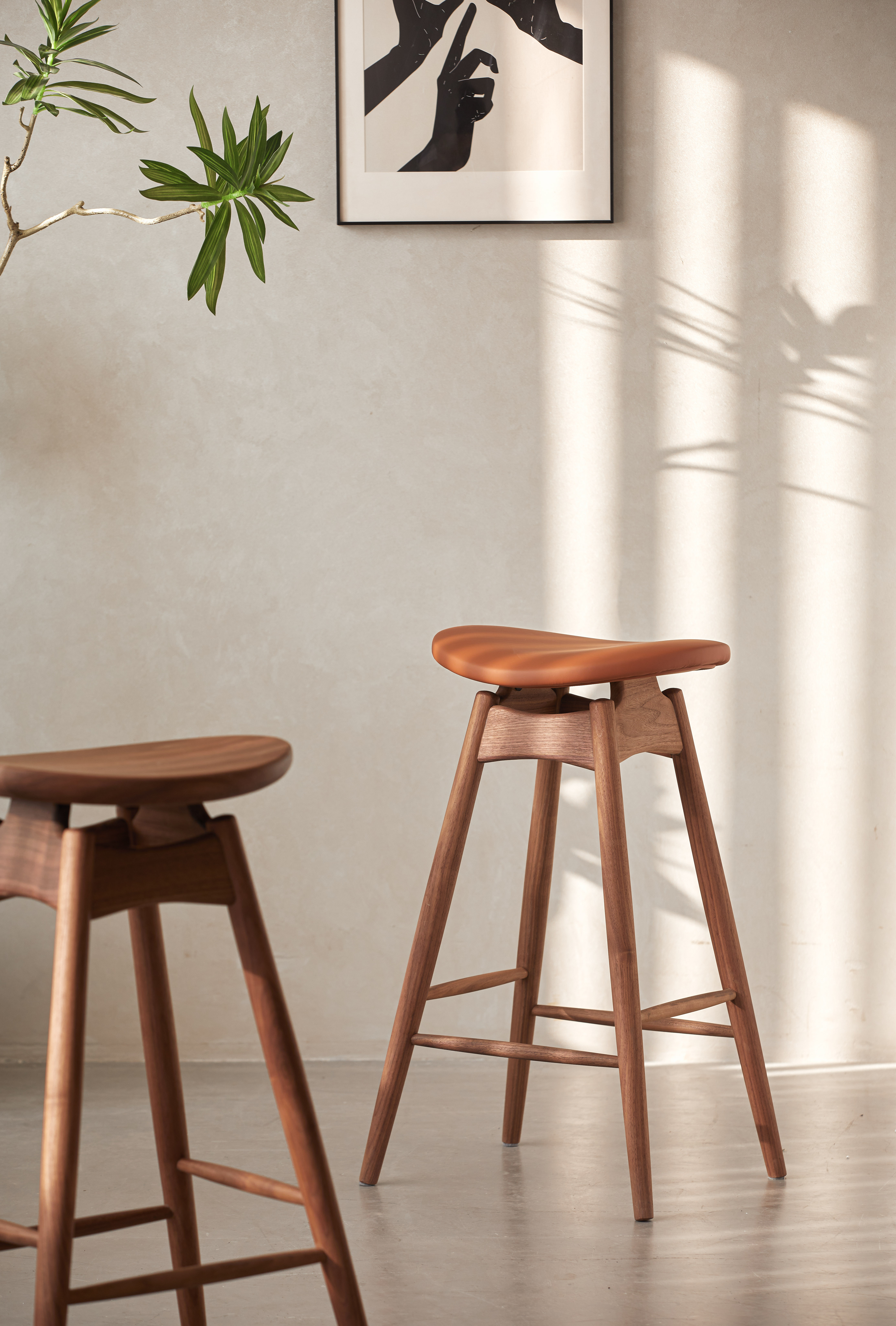 North American black walnut，furniture design ，chair，