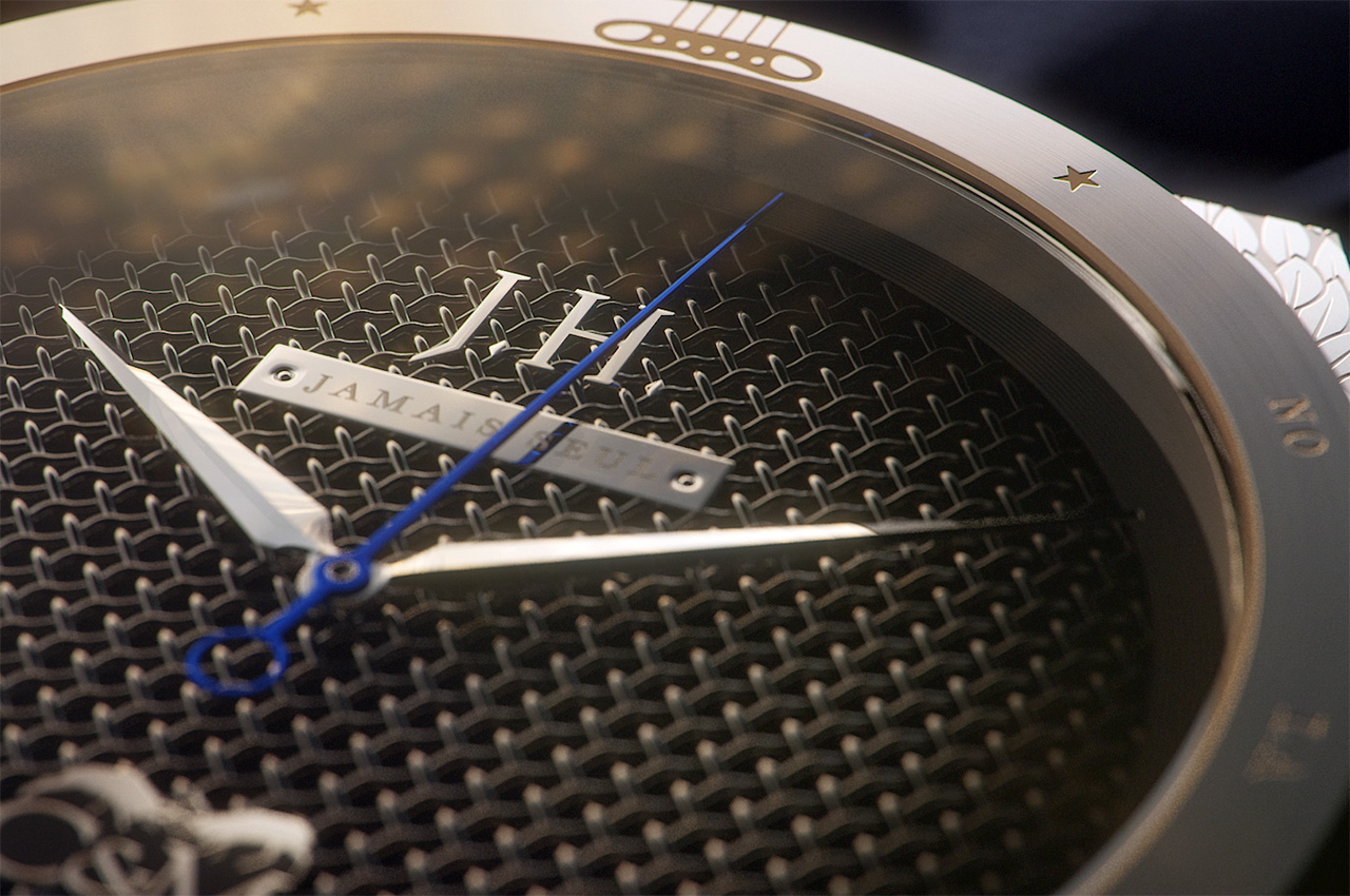 Wristwatch，Iconic，timepiece，