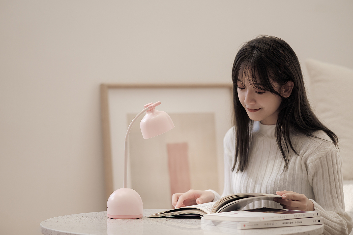 Hello Kitty，Small desk lamp，Shenzhen，shot，