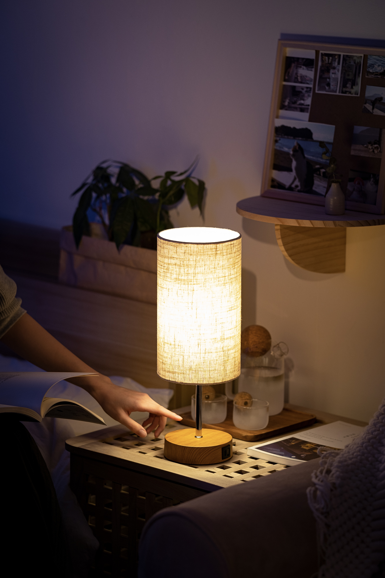 Desk lamp，Atmosphere lamp，Night light，Bedside lamp，Shenzhen，shot，