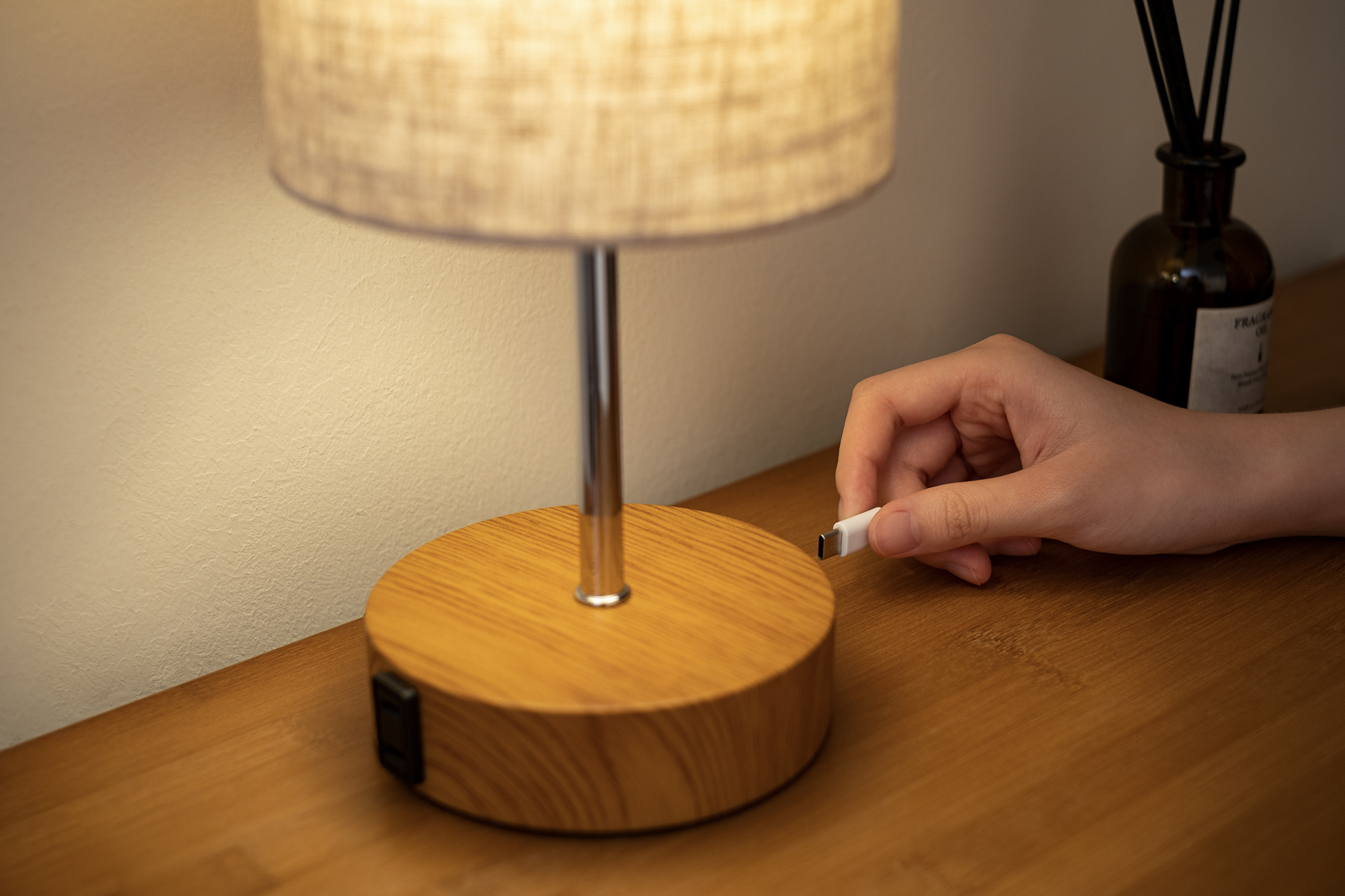 Desk lamp，Atmosphere lamp，Night light，Bedside lamp，Shenzhen，shot，