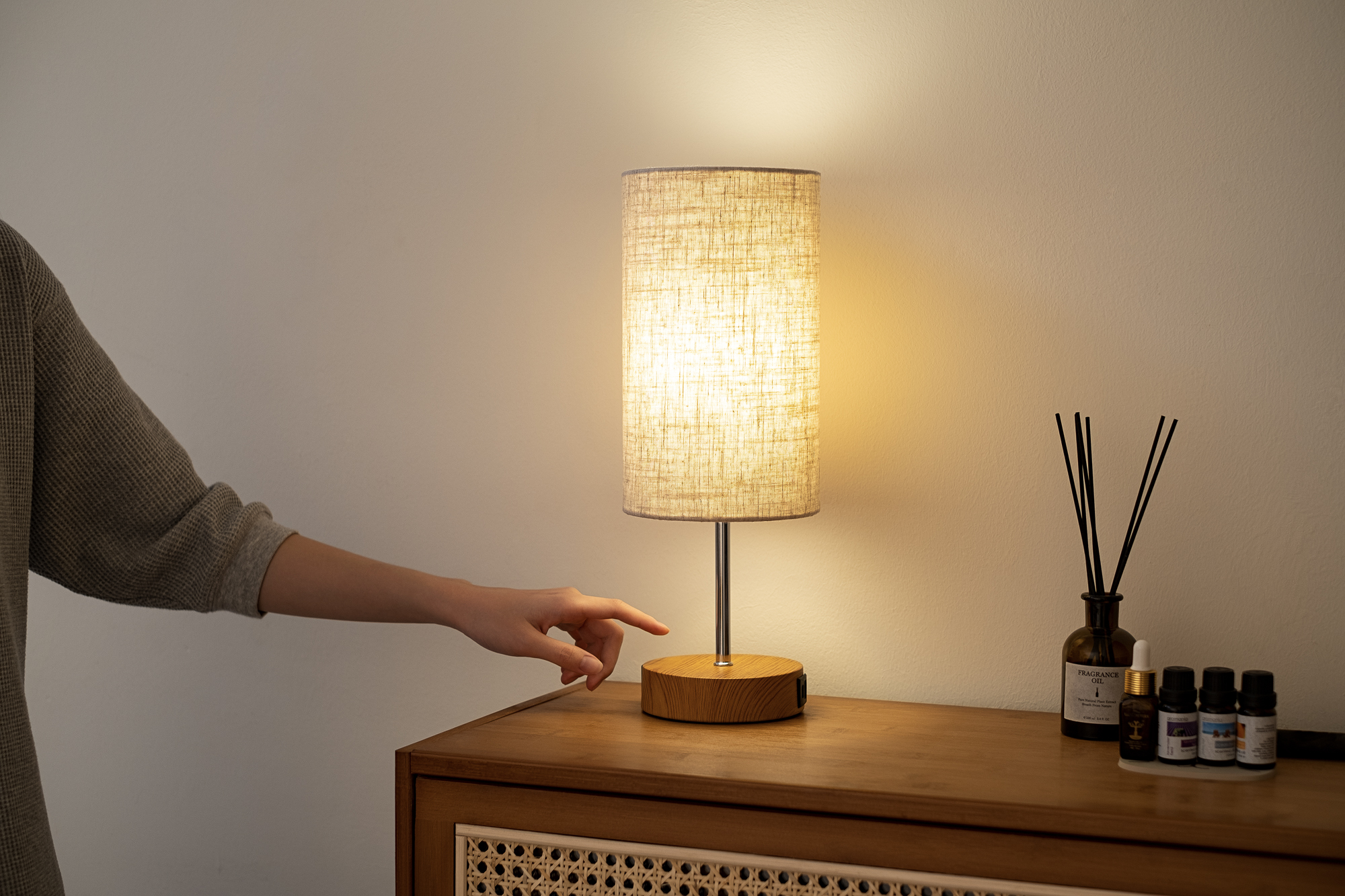 Desk lamp，Atmosphere lamp，Night light，Bedside lamp，Shenzhen，shot，