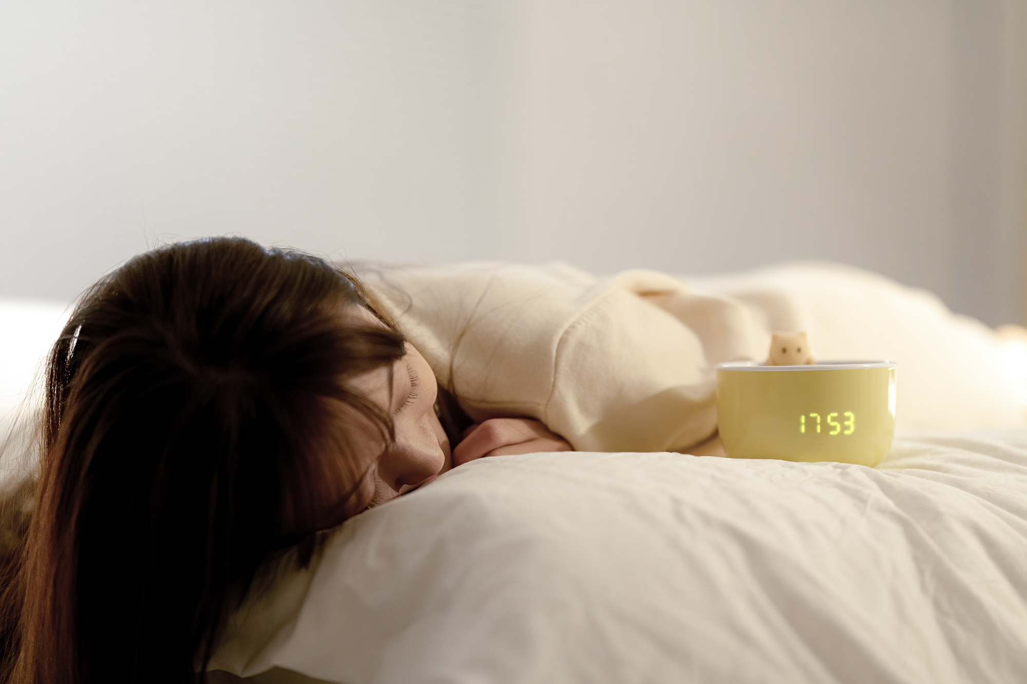 alarm clock，Night light，Kitty，Jewelry box，Shenzhen，You two，Live，