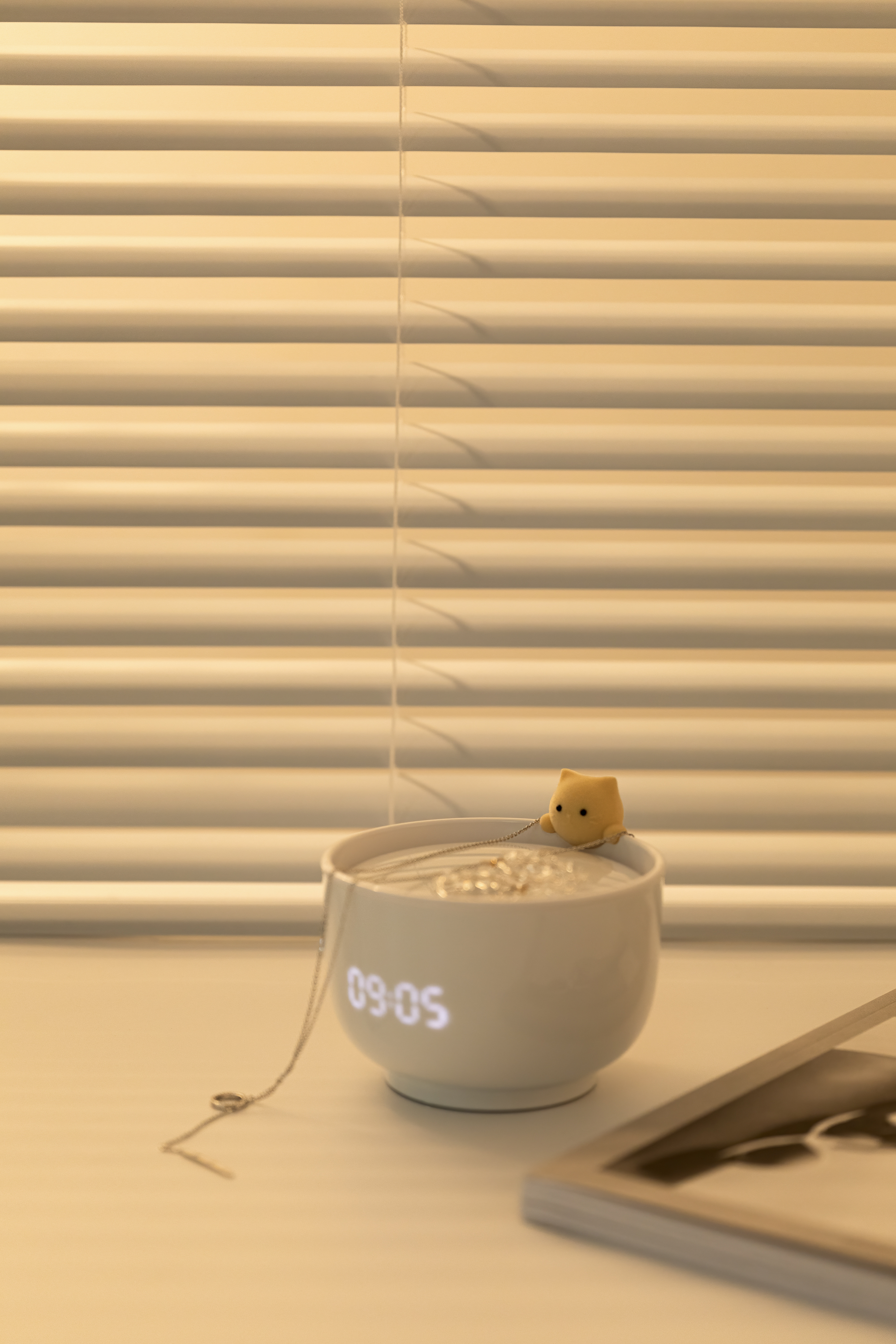 alarm clock，Night light，Kitty，Jewelry box，Shenzhen，You two，Live，