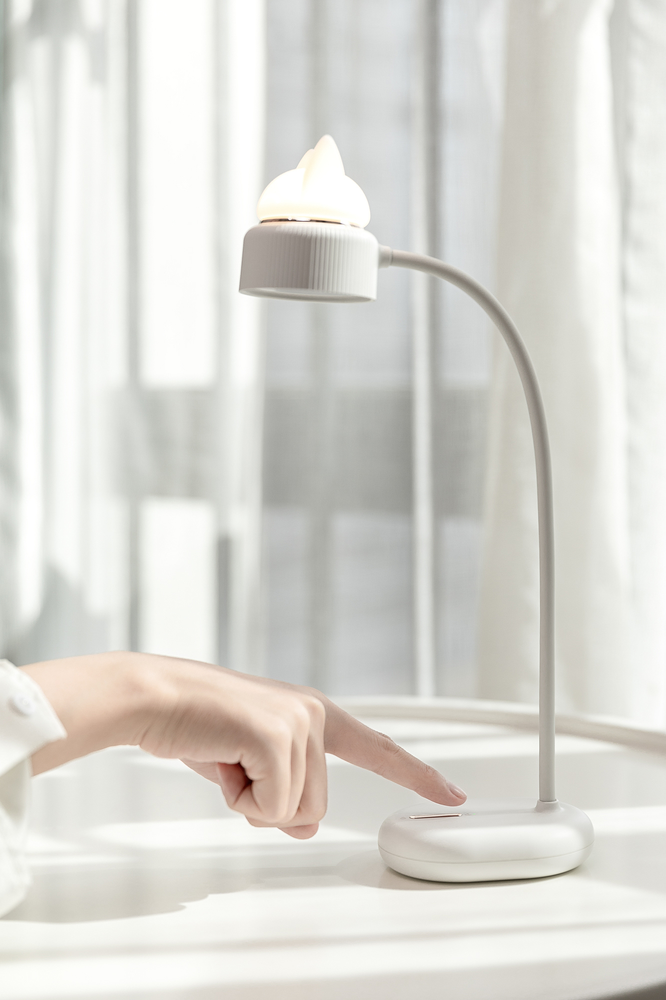 Small desk lamp，Night light，Atmosphere lamp，Bedside lamp，Shenzhen，