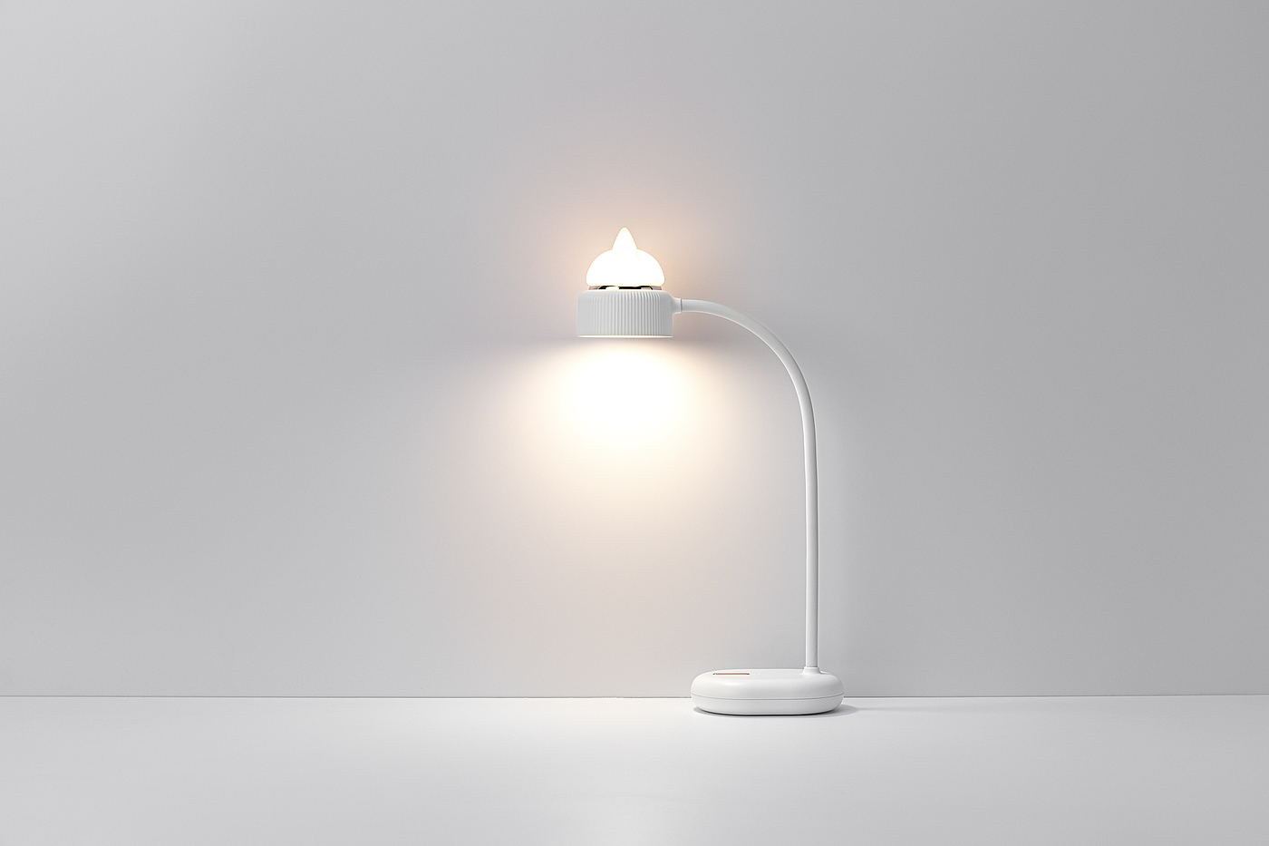 Small desk lamp，Night light，Atmosphere lamp，Bedside lamp，Shenzhen，