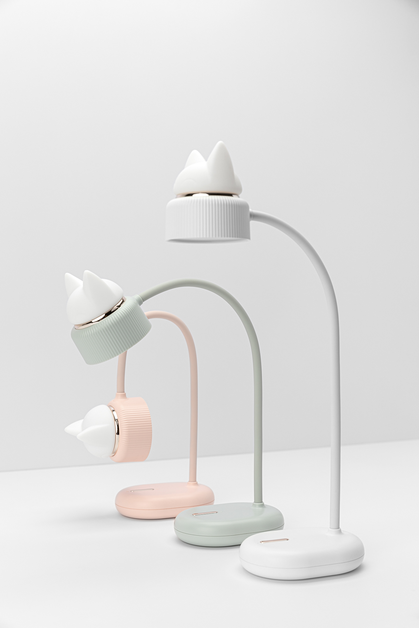 Small desk lamp，Night light，Atmosphere lamp，Bedside lamp，Shenzhen，