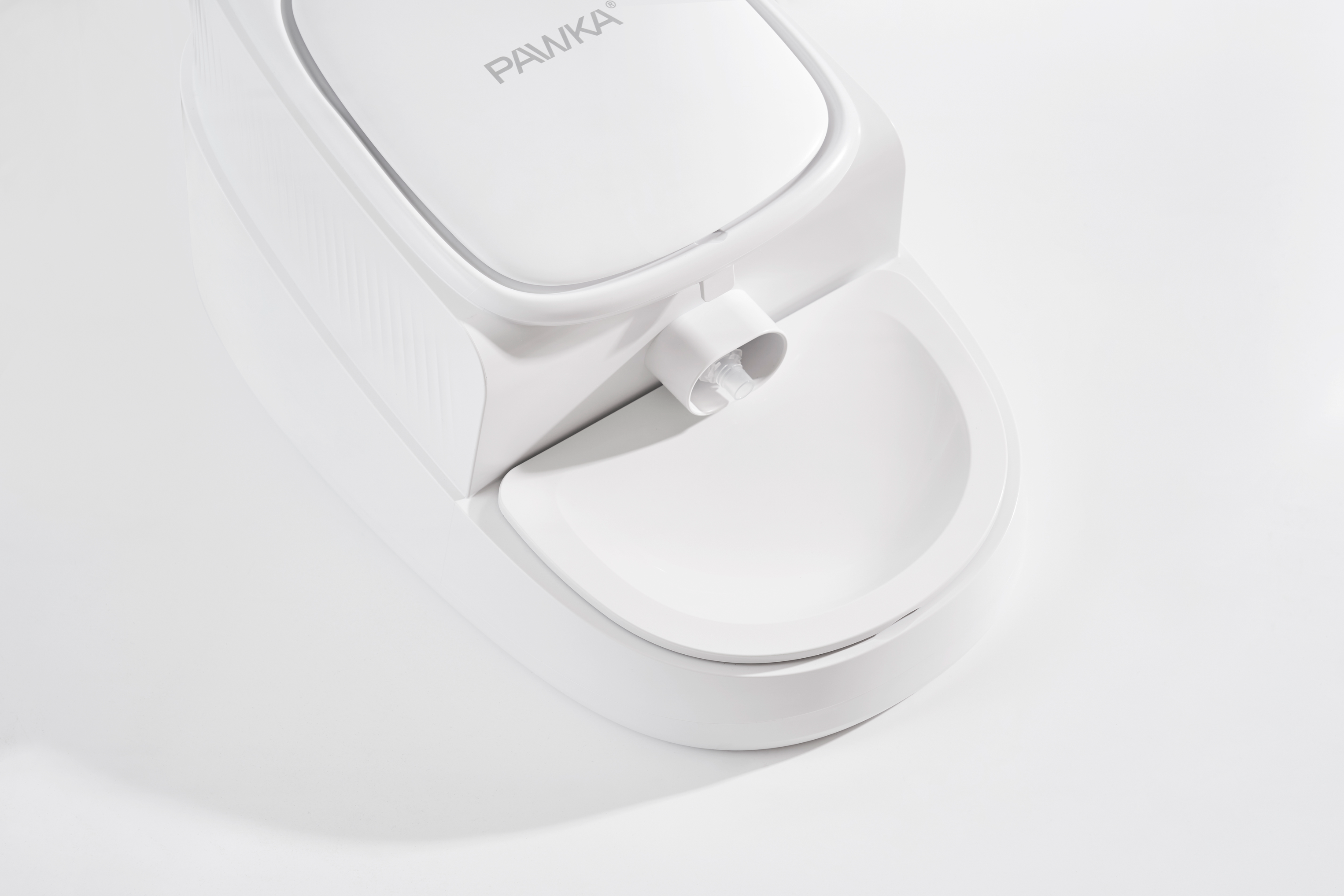 Heat Wave Design Innovation，Appearance design，Structural design，Pet intelligent feeding machine，