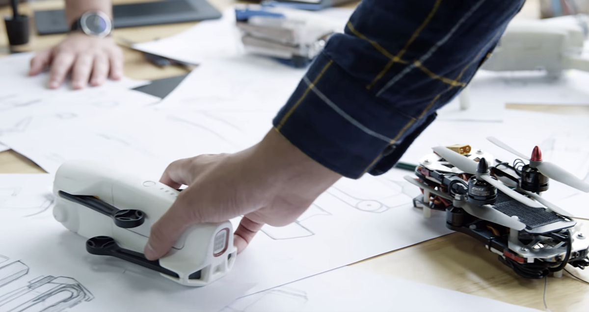 DAY，dji ，UAV，industrial design，innovate，Structural design，