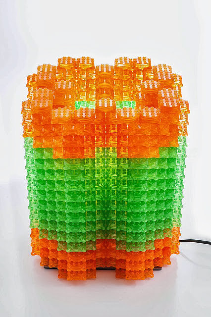 children，Beverage bottle，Toys，Building blocks，waste recovery，environment protection，